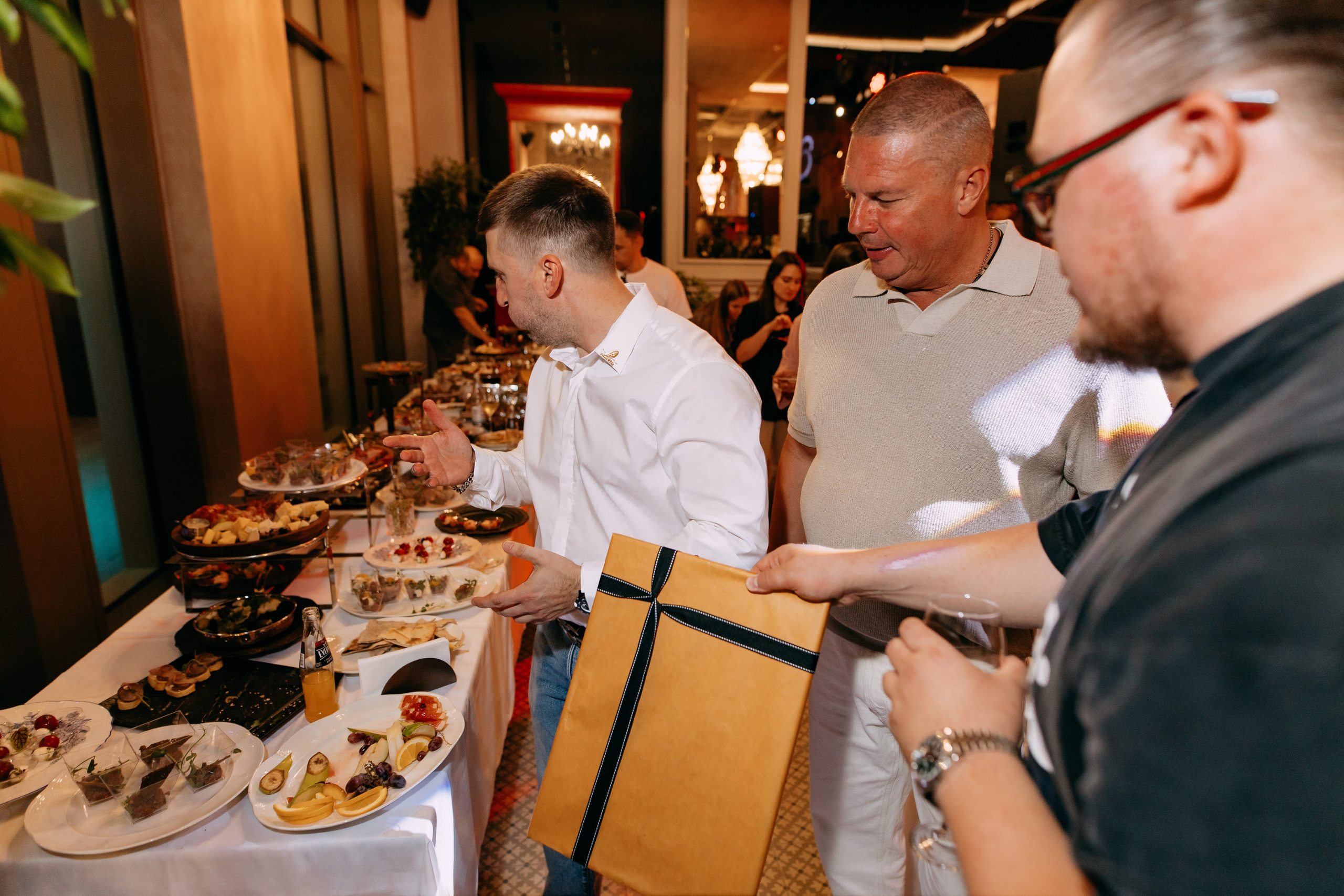 Открытие ресторана. Фото и видео съемка. Андрей Ионов