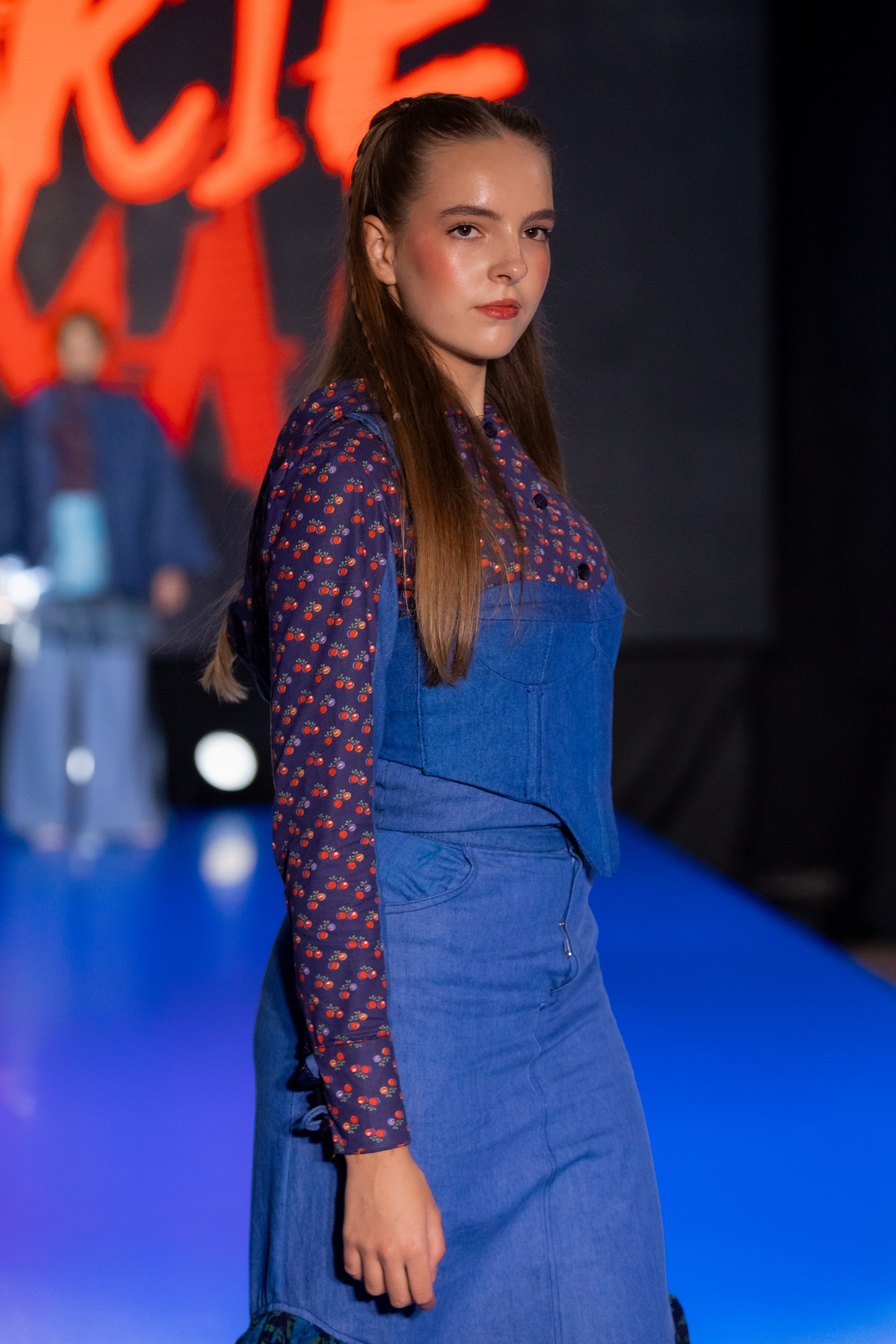 Подиум Volga Fashion Show 2025 в Ростове-на-Дону. Фотограф в Ростов-на-Дону Виктория Савчук