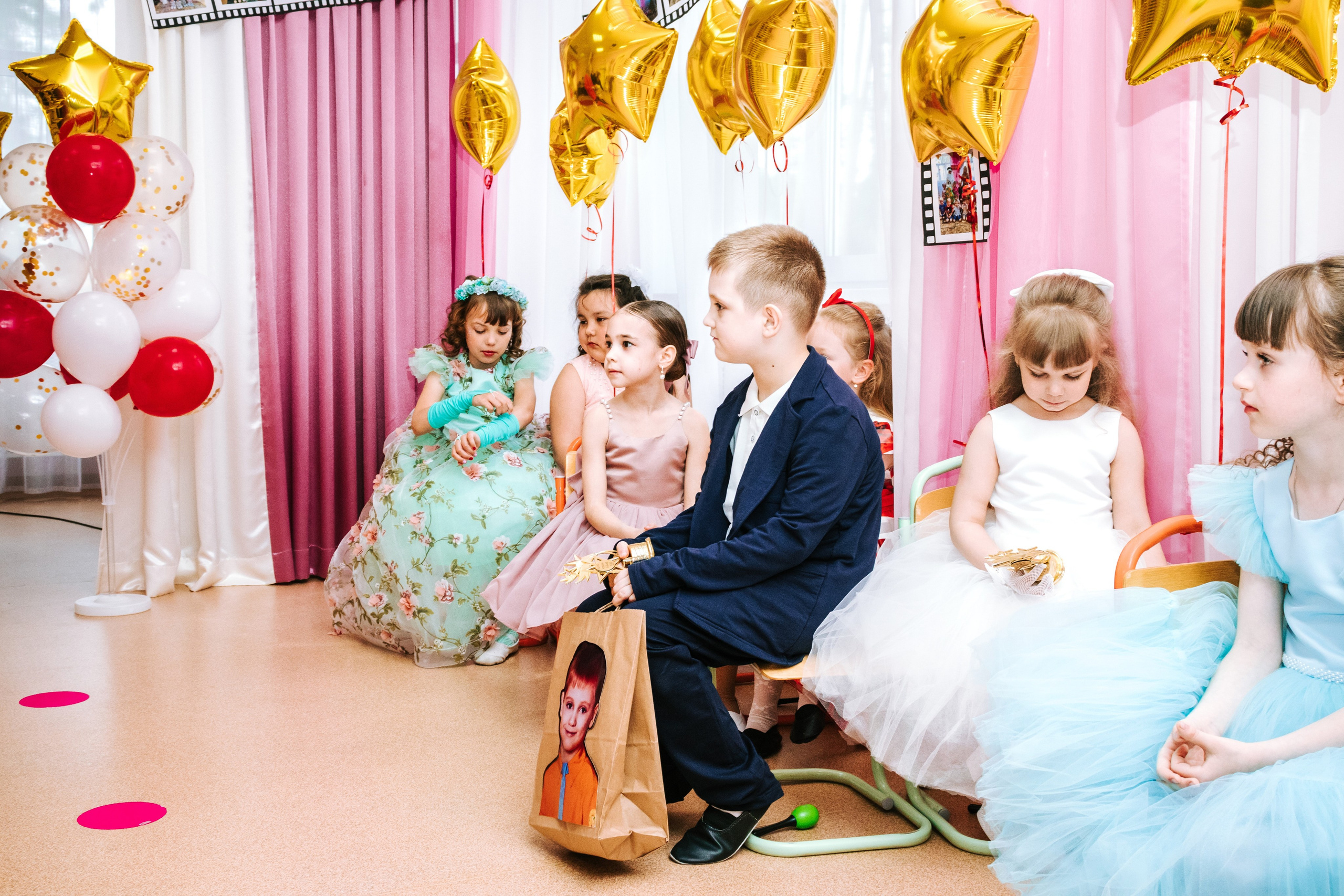 Фотограф на выпускной Детского сада Томск. Фотограф в Томске Дарья Пучкина
