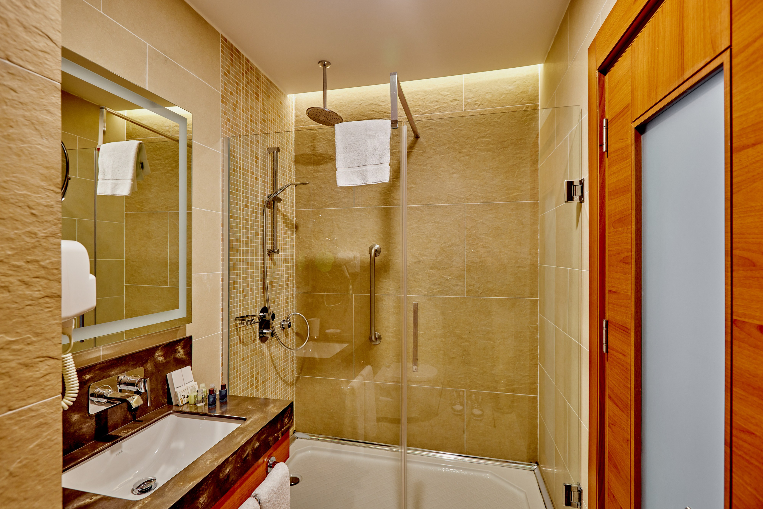 LEGEND BATUMI. Режиссёр, клипмейкер, фотограф — Андрей Охота