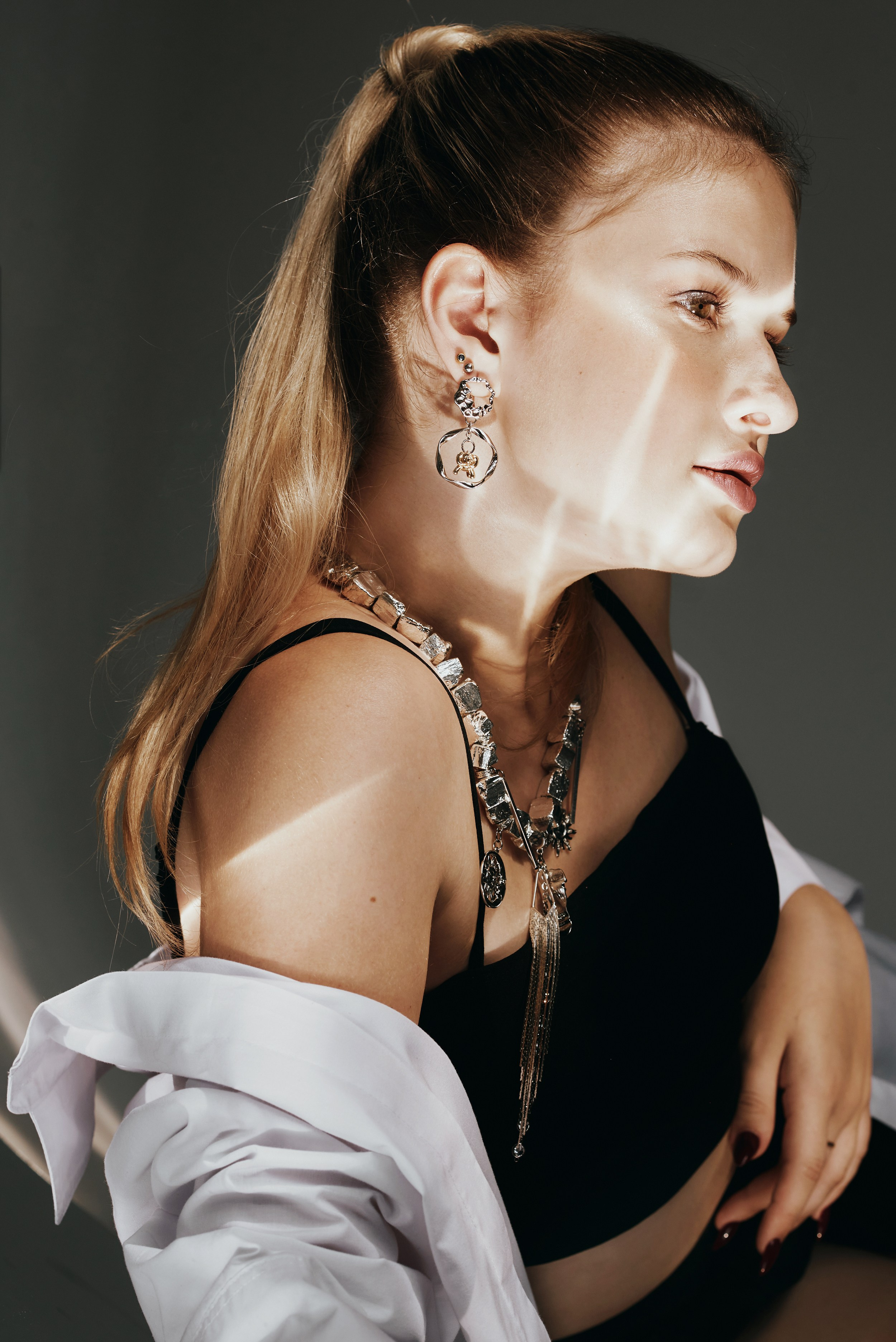 Для магазина бижутерии совместно с модельным агентством. Фотограф в Новороссийске Алина Барабохина