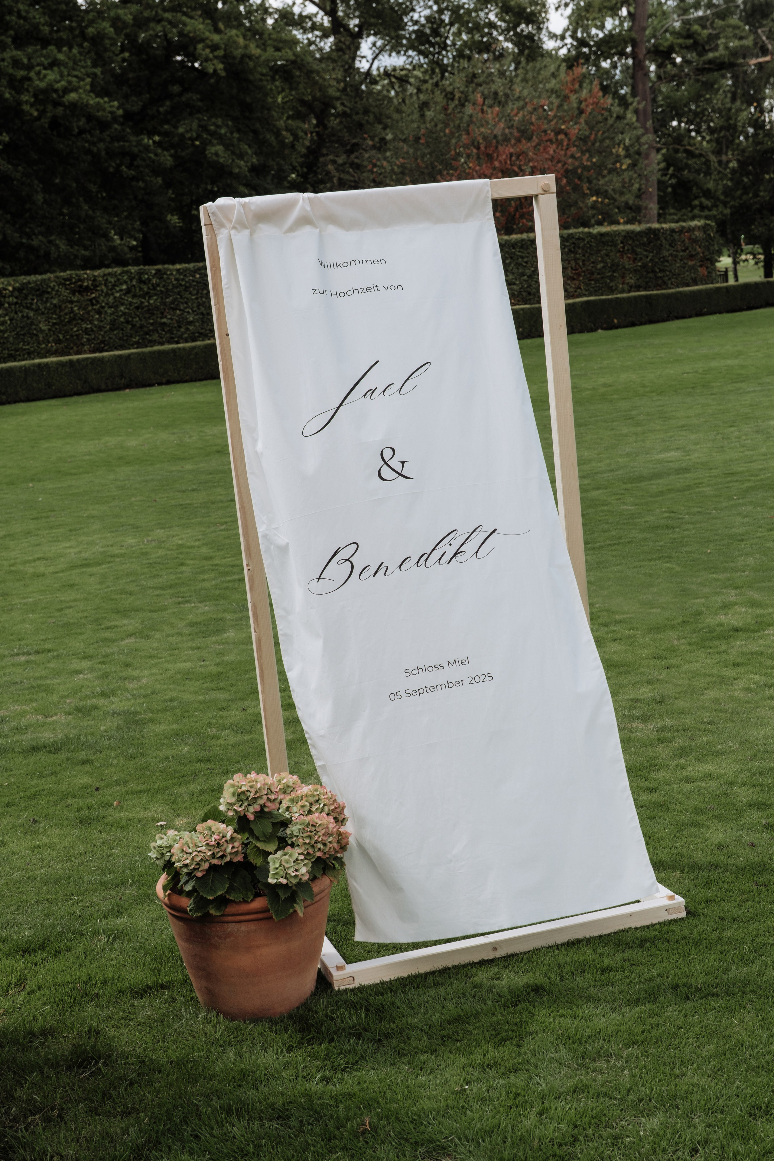 Benedikt & Jael. Photographer Cologne Bonn Europe Anna Ketova