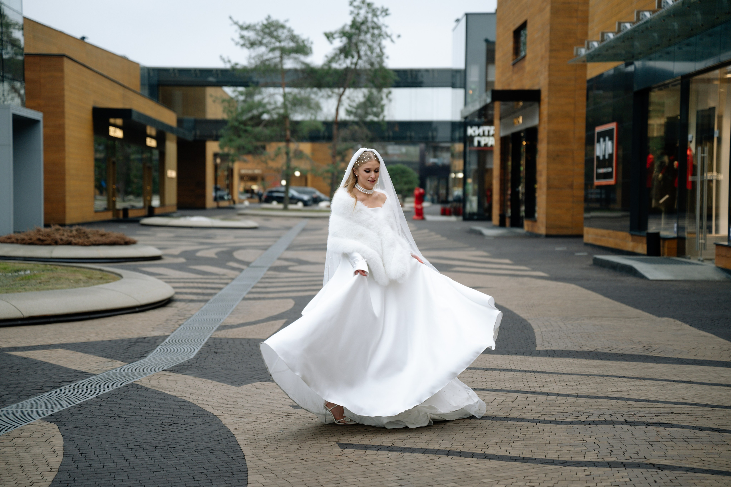 Вика и Ярослав. Свадебный видеограф в Москве Никонова Анна