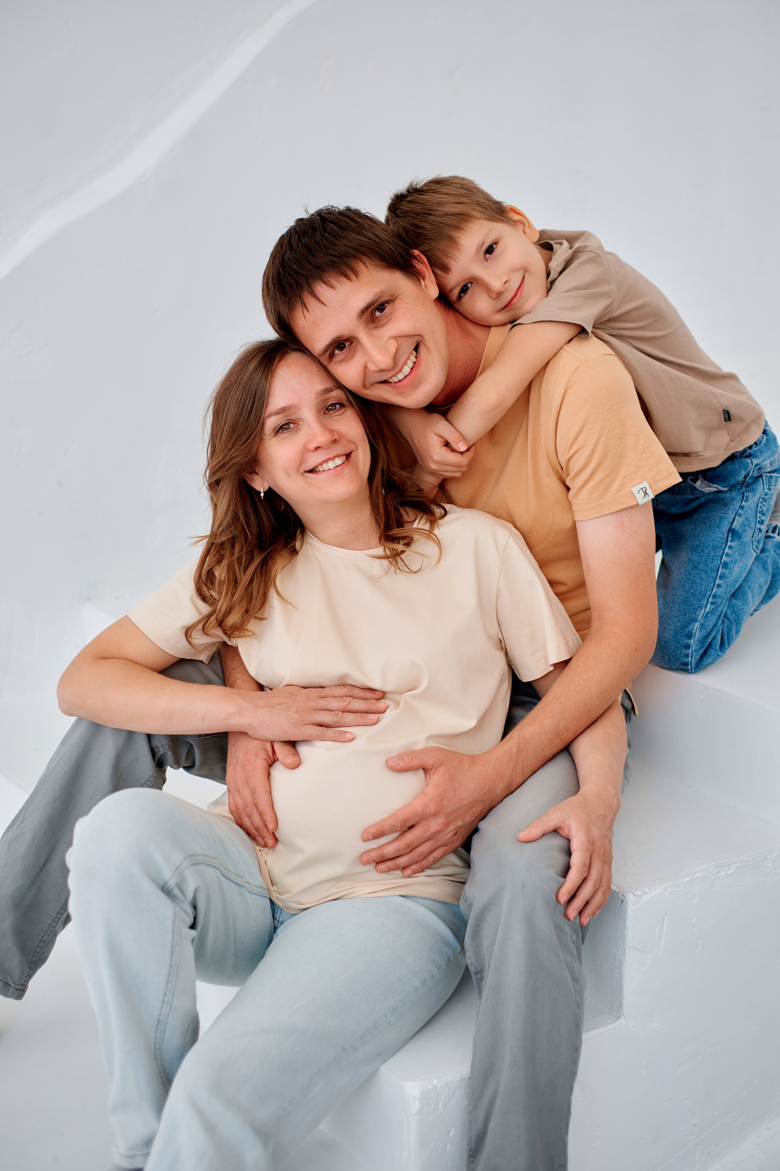 Семейная фотосессия. Студия Luch. Фотограф Таганрог Анна Трайжон