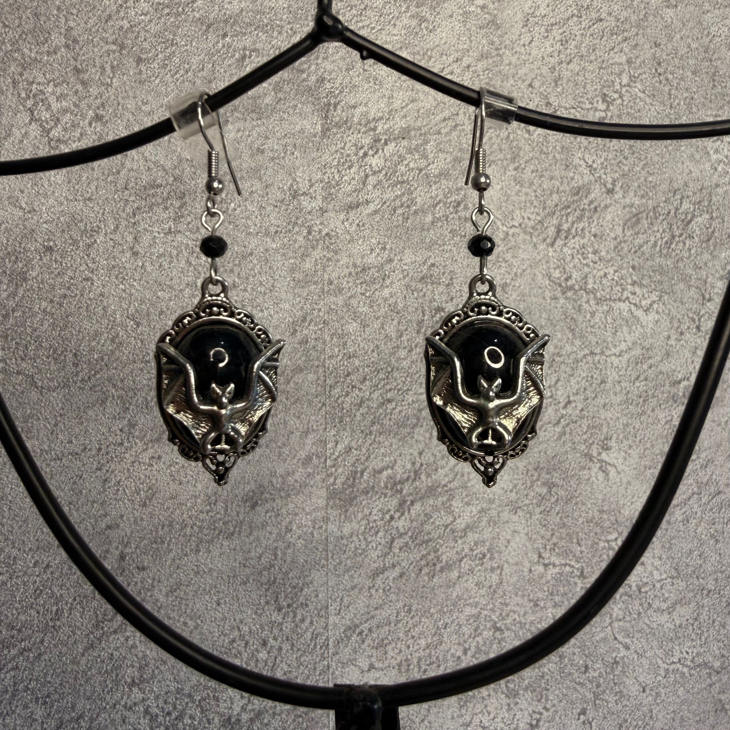 Украшения в аренду. Аренда костюмов, платьев и реквизита для фотосессий на Камчатке