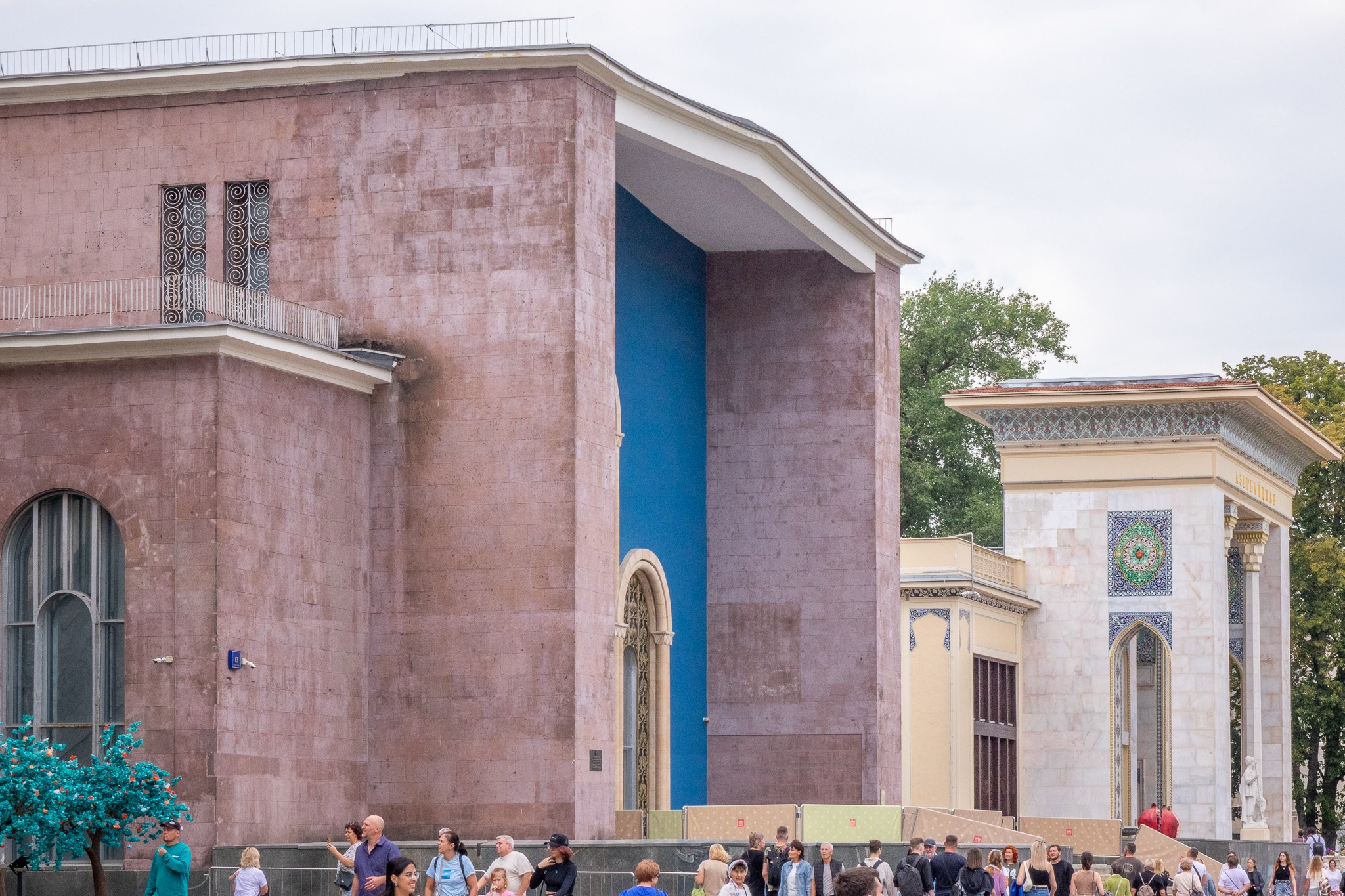 Достопримечательности Москвы. Коммерческая фотосъёмка городской среды, архитектуры и производственных объектов