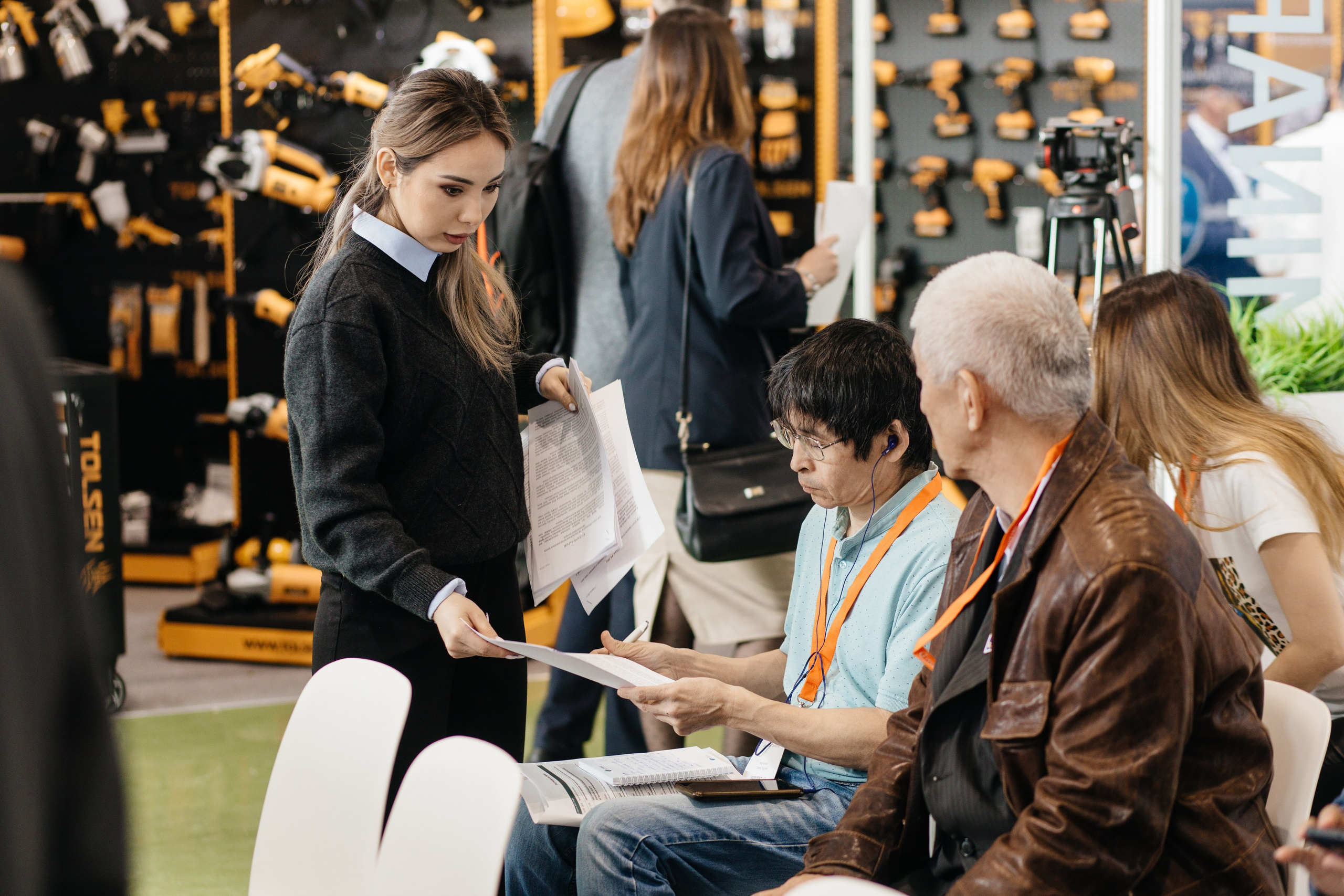 ПРЕСС-КОНФЕРЕНЦИЯ С УЧАСТИЕМ РУКОВОДСТВА КТК. Фотограф в Атырау Аслан Мурат