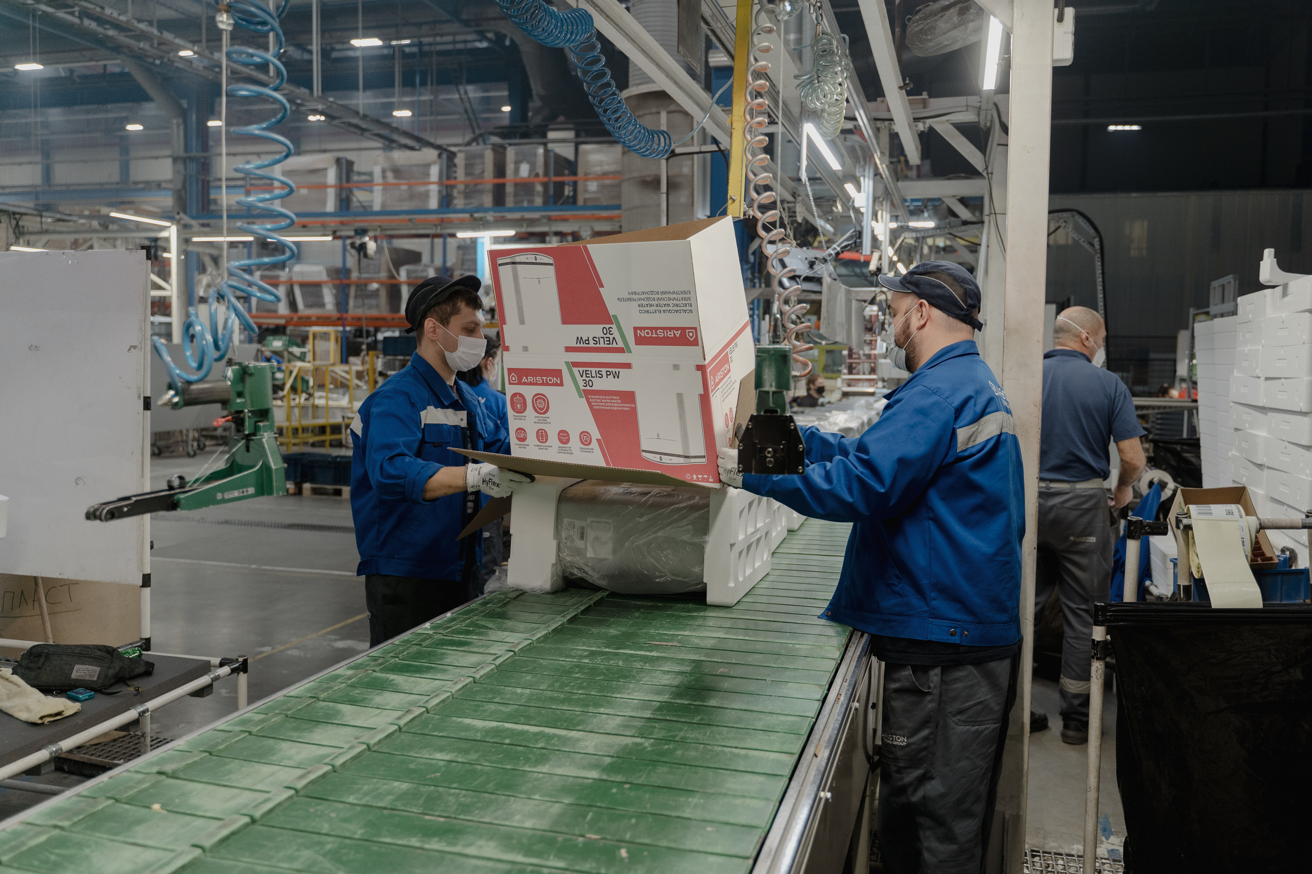 Завод ARISTON город Всеволожск 2021. Свадебный и семейный фотограф в Санкт-Петербурге Дмитрий Панин