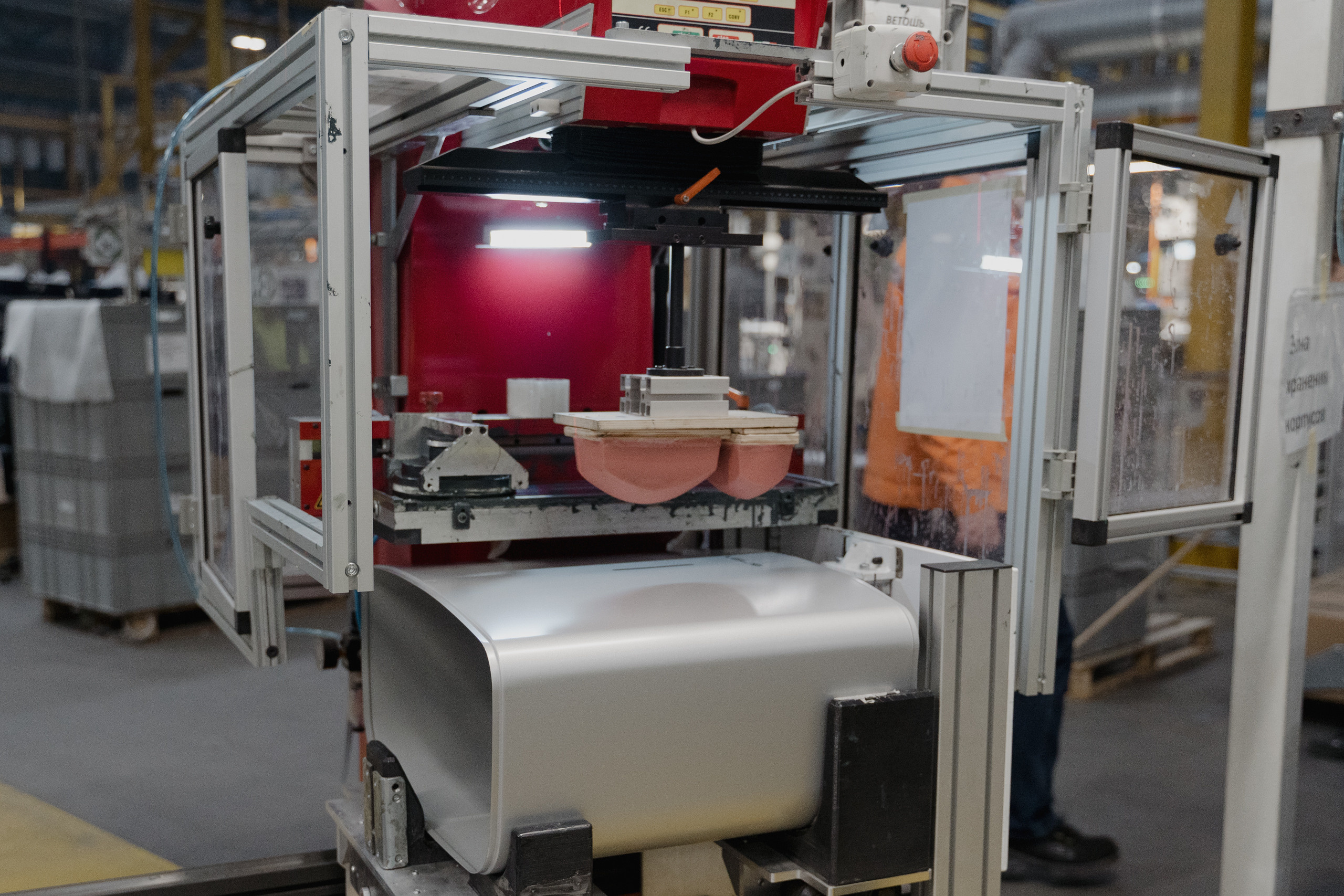 Завод ARISTON город Всеволожск 2021. Свадебный и семейный фотограф в Санкт-Петербурге Дмитрий Панин