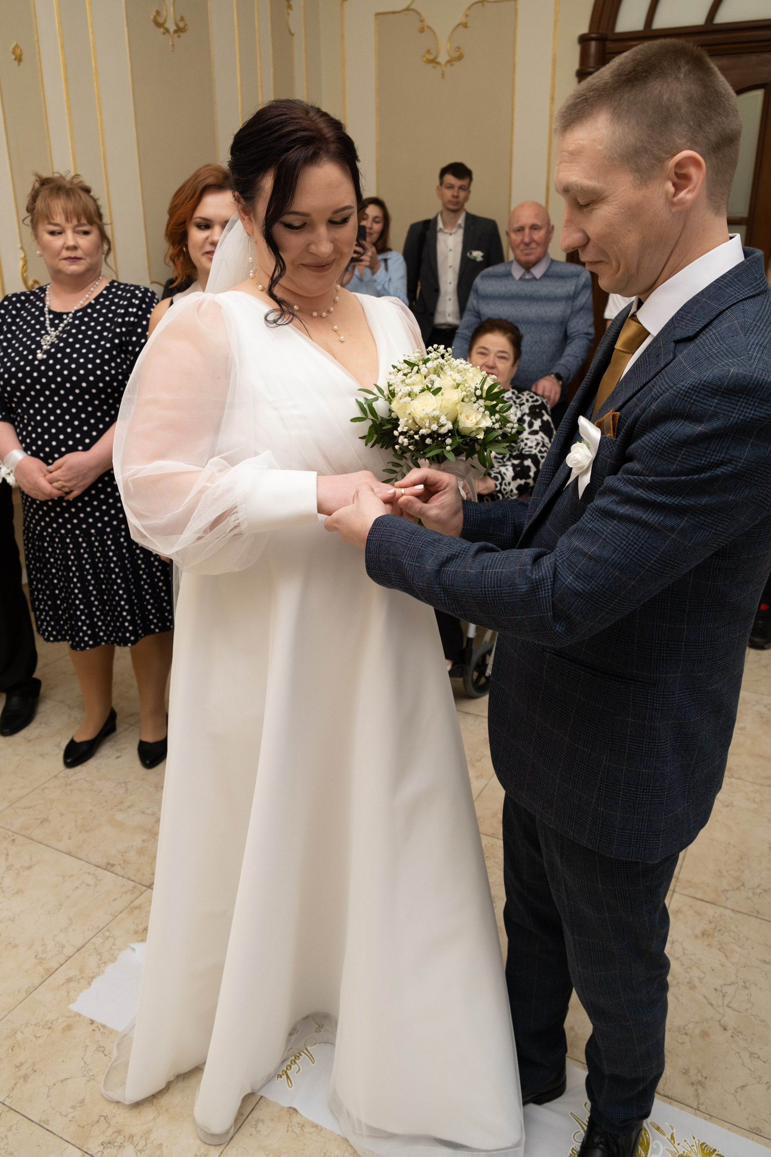 Гостиница Севастополь. Свадебная фотосессия Новый Херсонес. Профессиональная фотосъемка в Крыму. Натуральные эмоции и живые кадры. Забронируйте дату прямо сейчас!