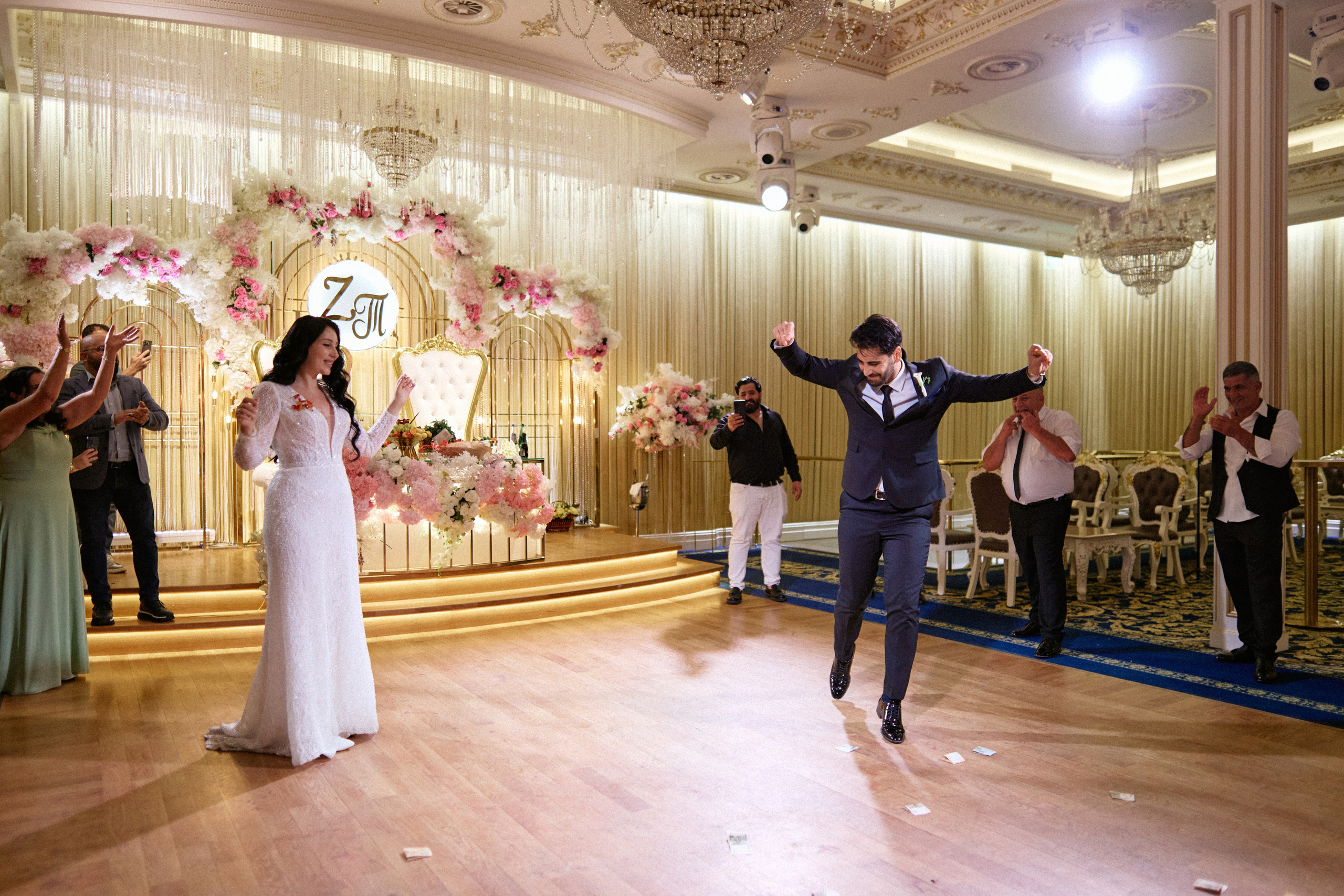 Зульфикар & Татьяна. Сестры Карабаза. Фотографы и ретушеры в Москве и Санкт-Петербурге