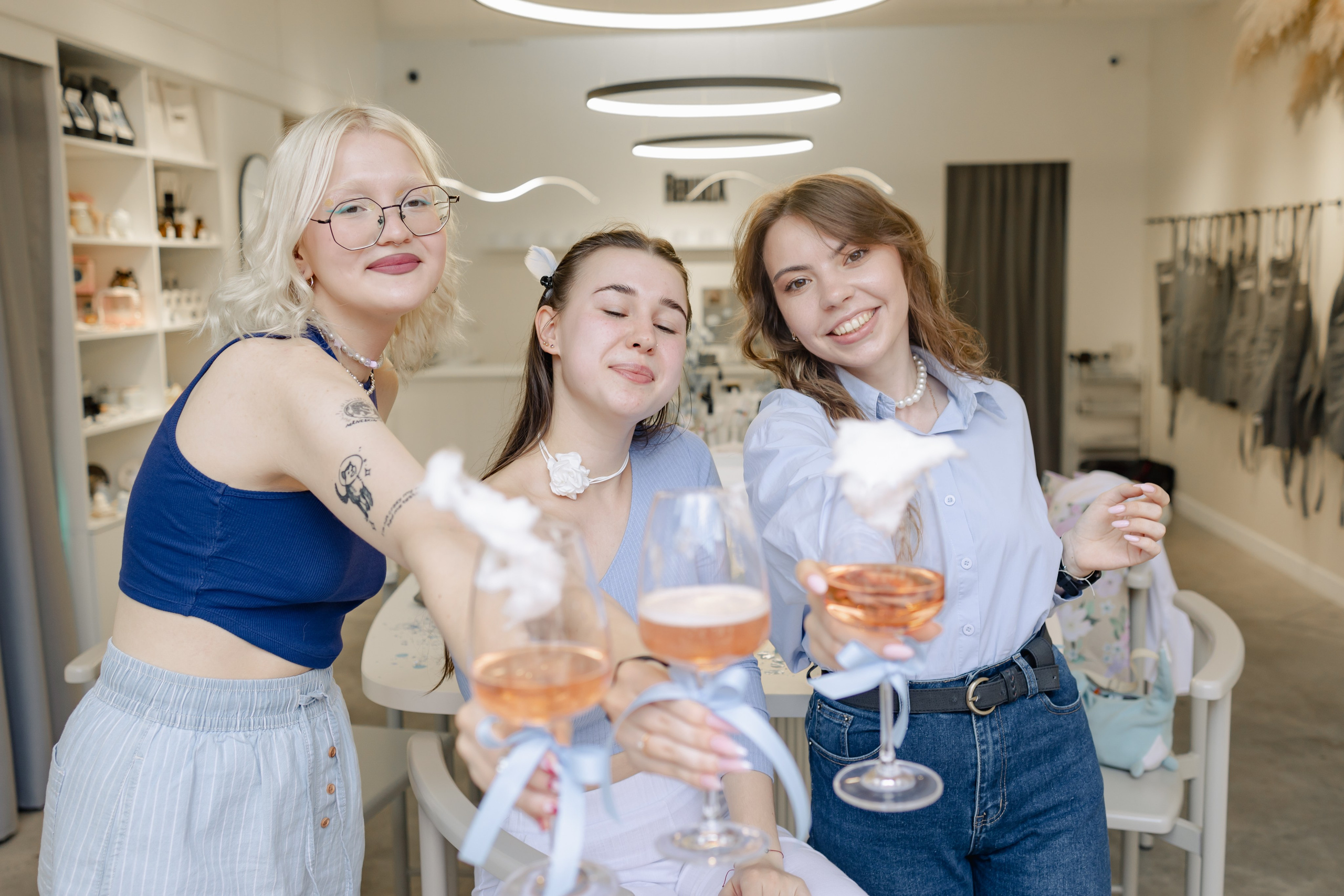 Rewax 29.07.24. Репортажный и портретный фотограф в Санктпетербурге. Видиосъемка мероприятий в Санкт-Петербурге