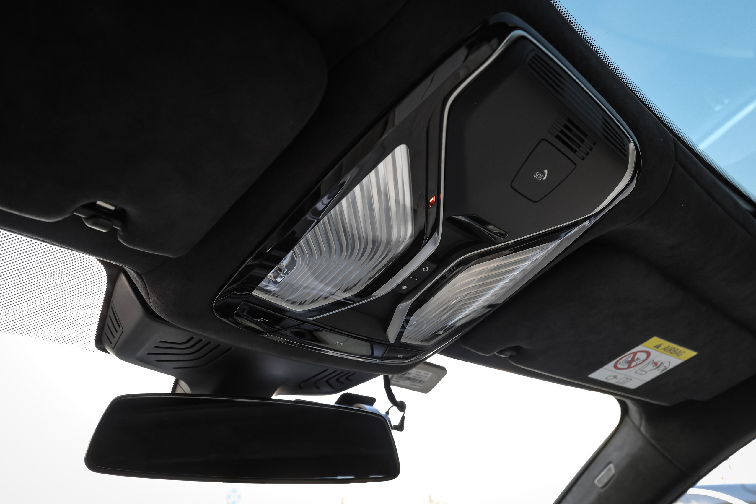 2017 BMW 750 Ld XDrive. Mixturecaptures