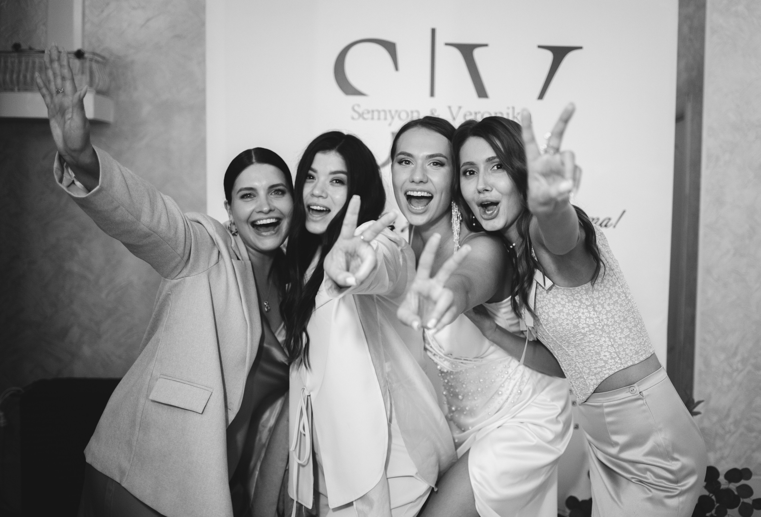 Нежные мгновения свадьбы: Семён и Вероника. Фотограф Семён Гнеушев