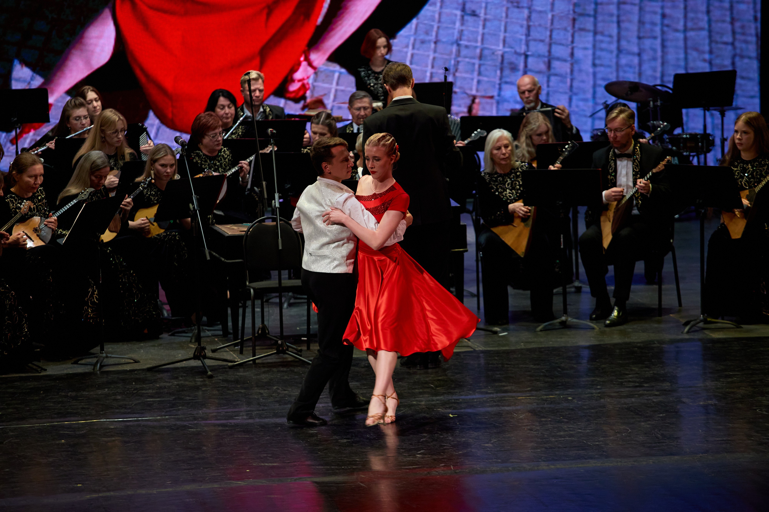 Филармония «Вокруг света в ритме танца». Фотограф Илья Прохоров в Кирове