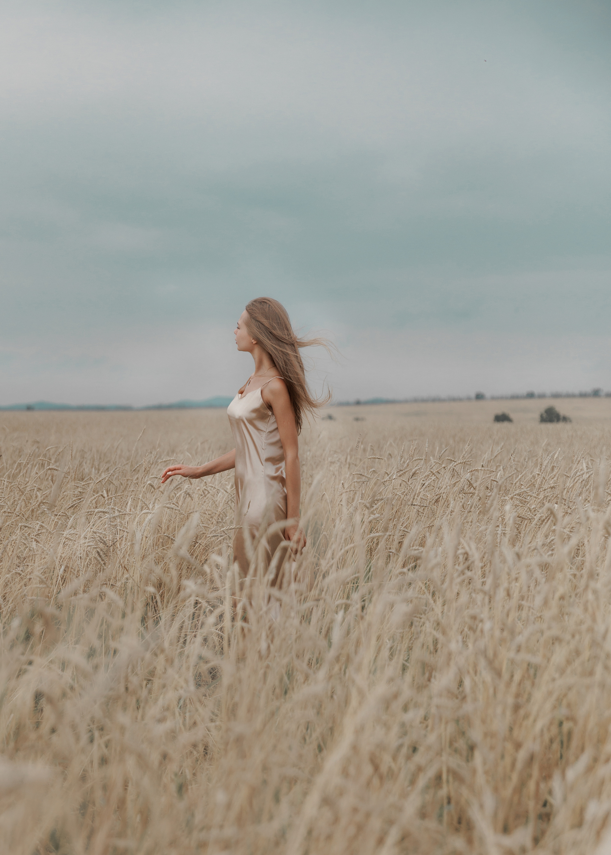 Любовь в подсолнухах и пшенице. Фотограф женского портрета, беременности и материнства Харькова Елена