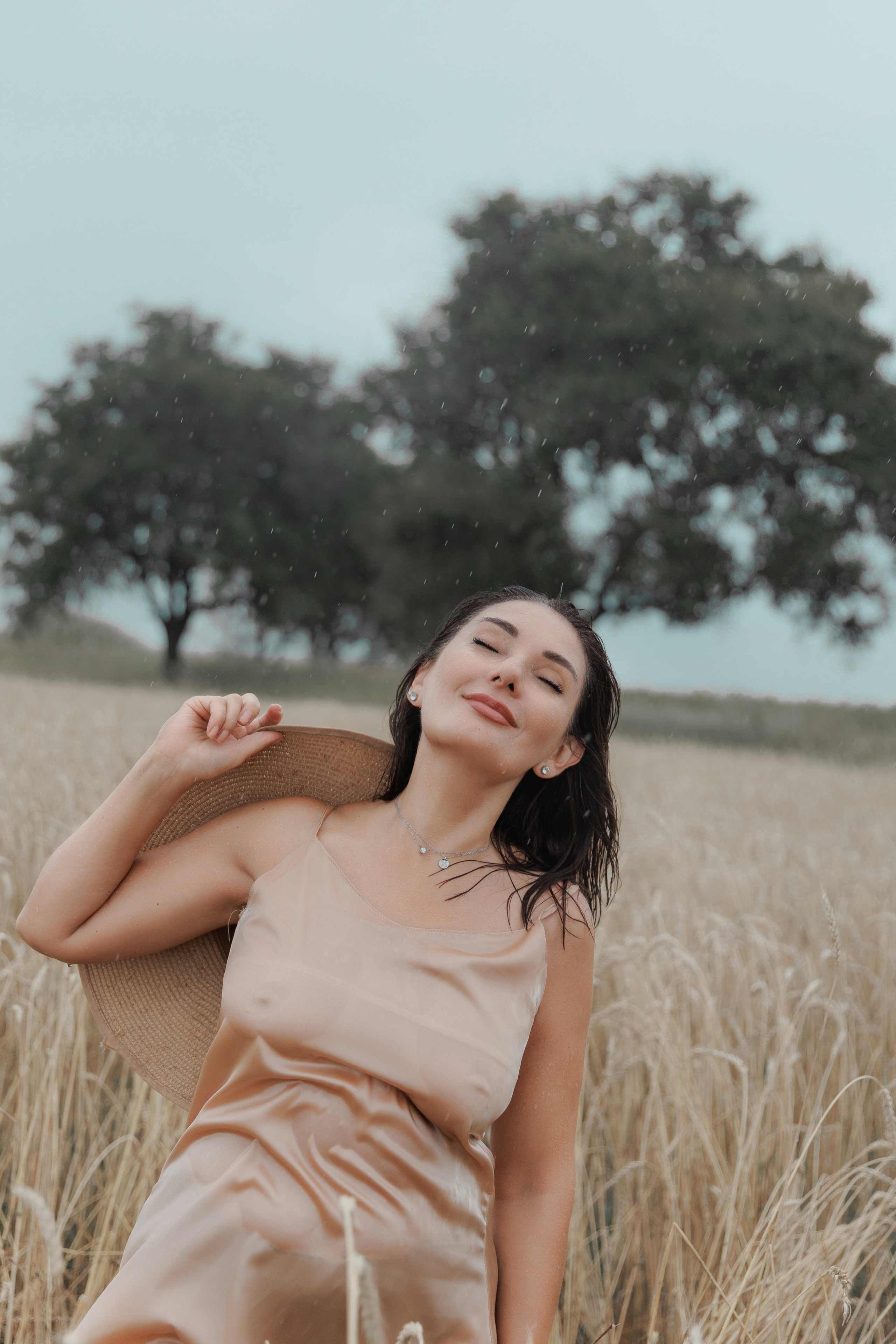 Марина в пшенице. Фотограф женского портрета, беременности и материнства Харькова Елена