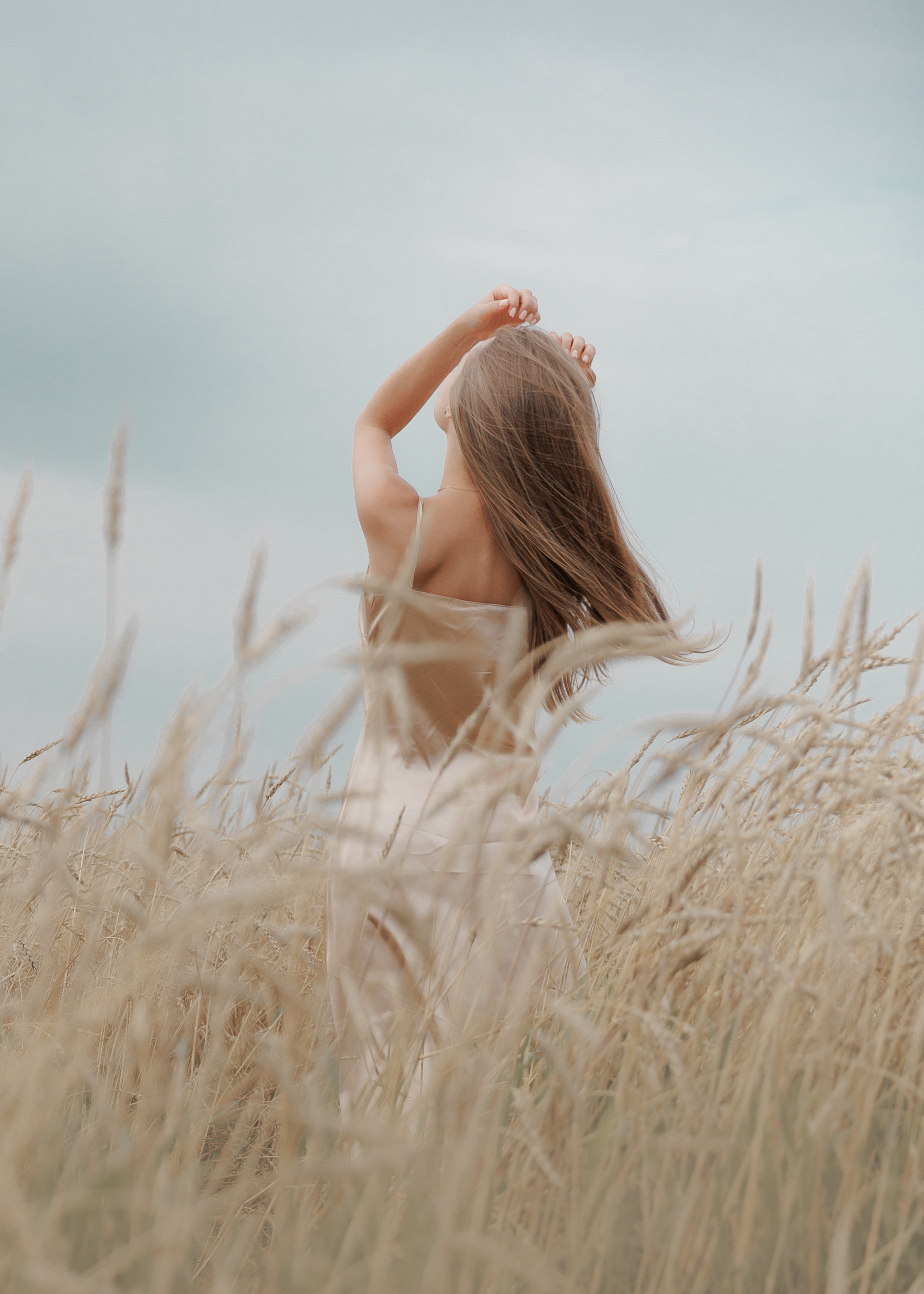 Любовь в подсолнухах и пшенице. Фотограф женского портрета, беременности и материнства Харькова Елена