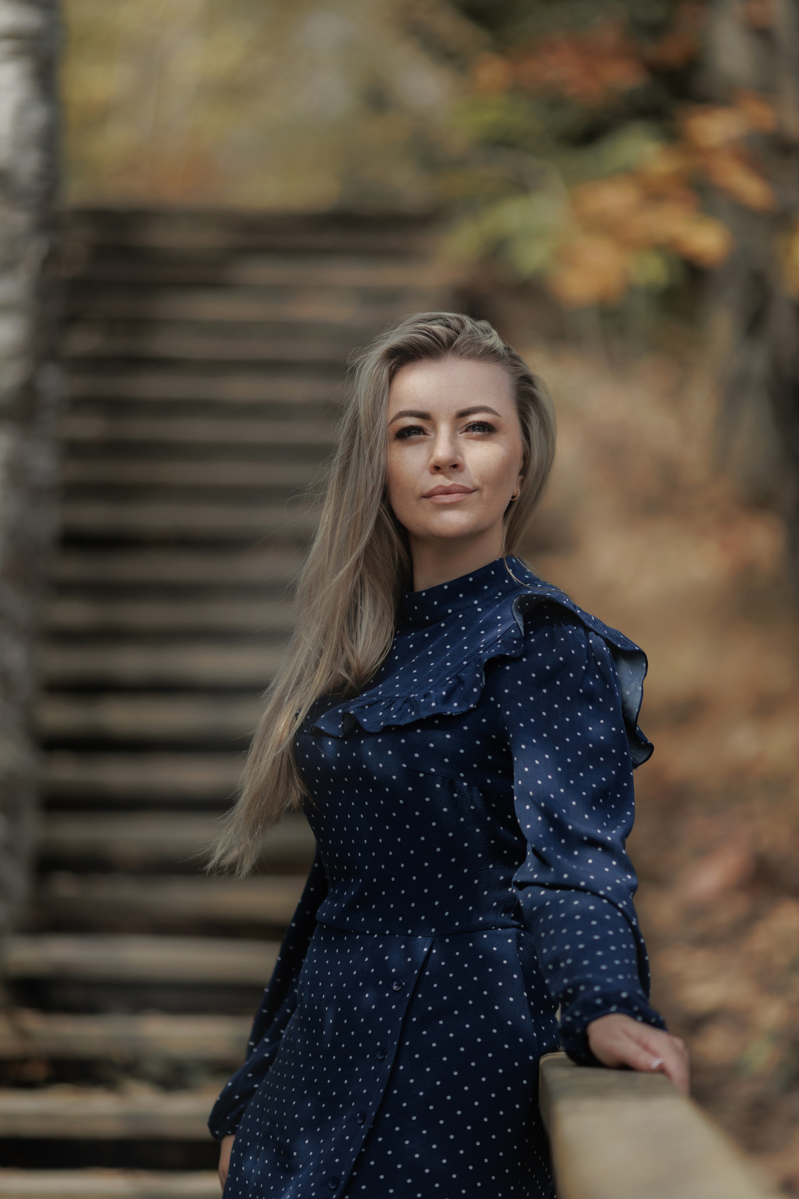 Елена, прогулка в парке Озера. Фотограф женского портрета, беременности и материнства Харькова Елена