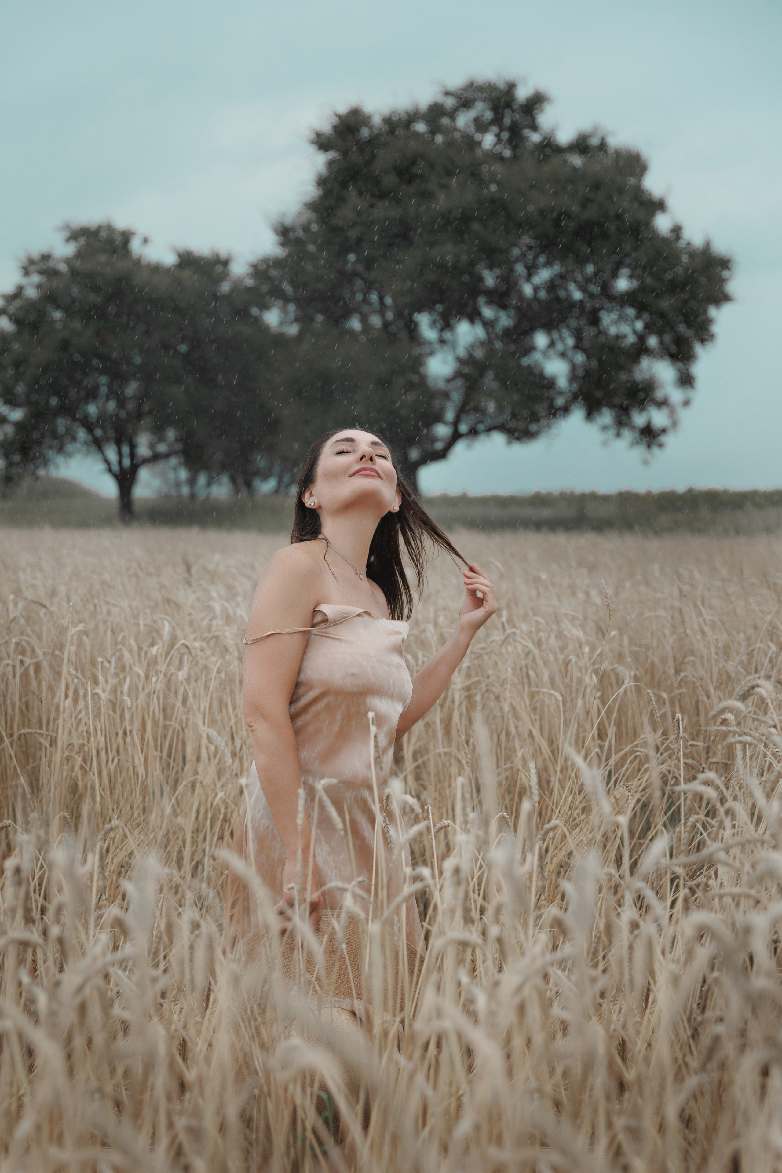 Марина в пшенице. Фотограф женского портрета, беременности и материнства Харькова Елена