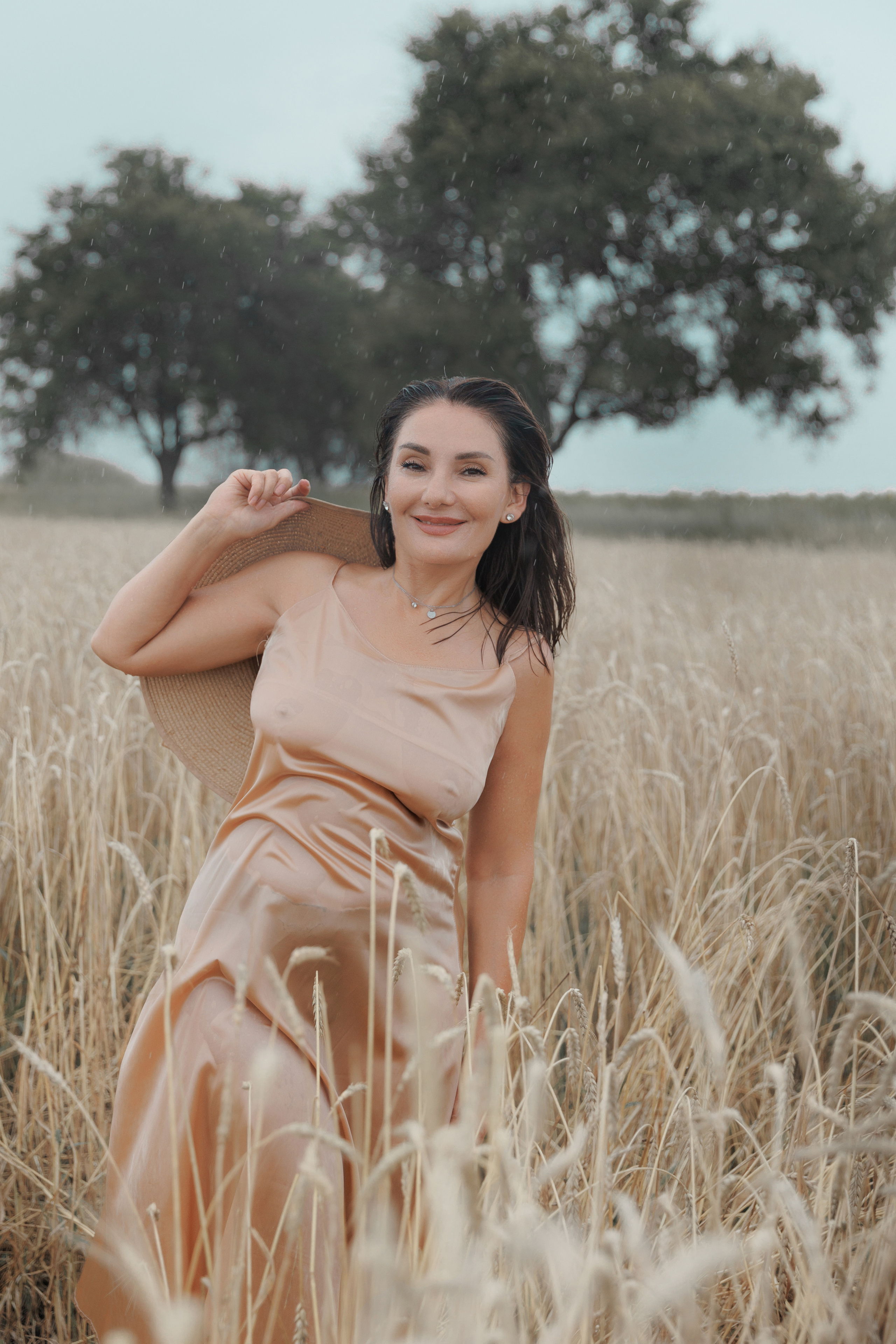 Марина в пшенице. Фотограф женского портрета, беременности и материнства Харькова Елена