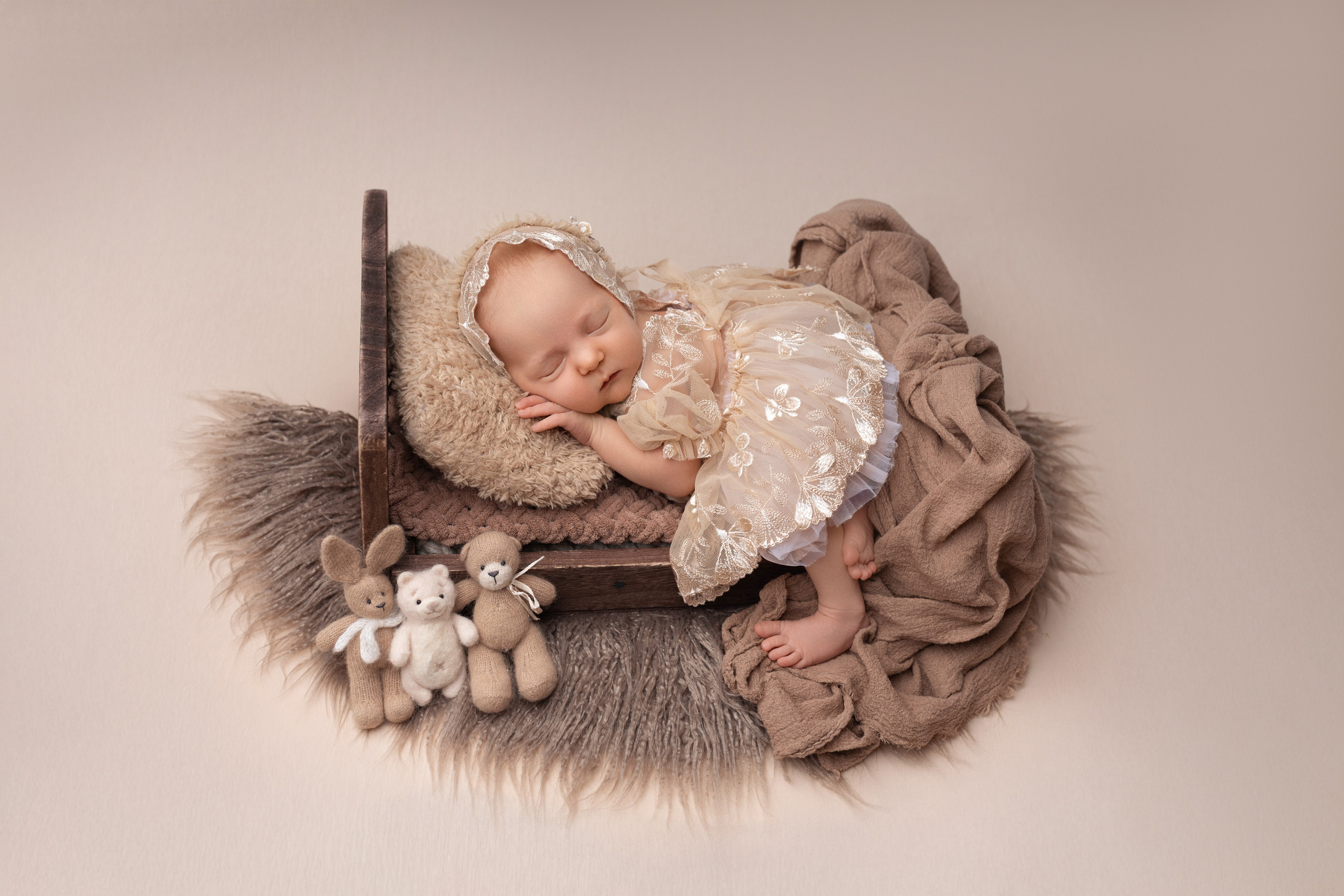 Newborn девочки. Фотограф новорожденных Модяева Ирина