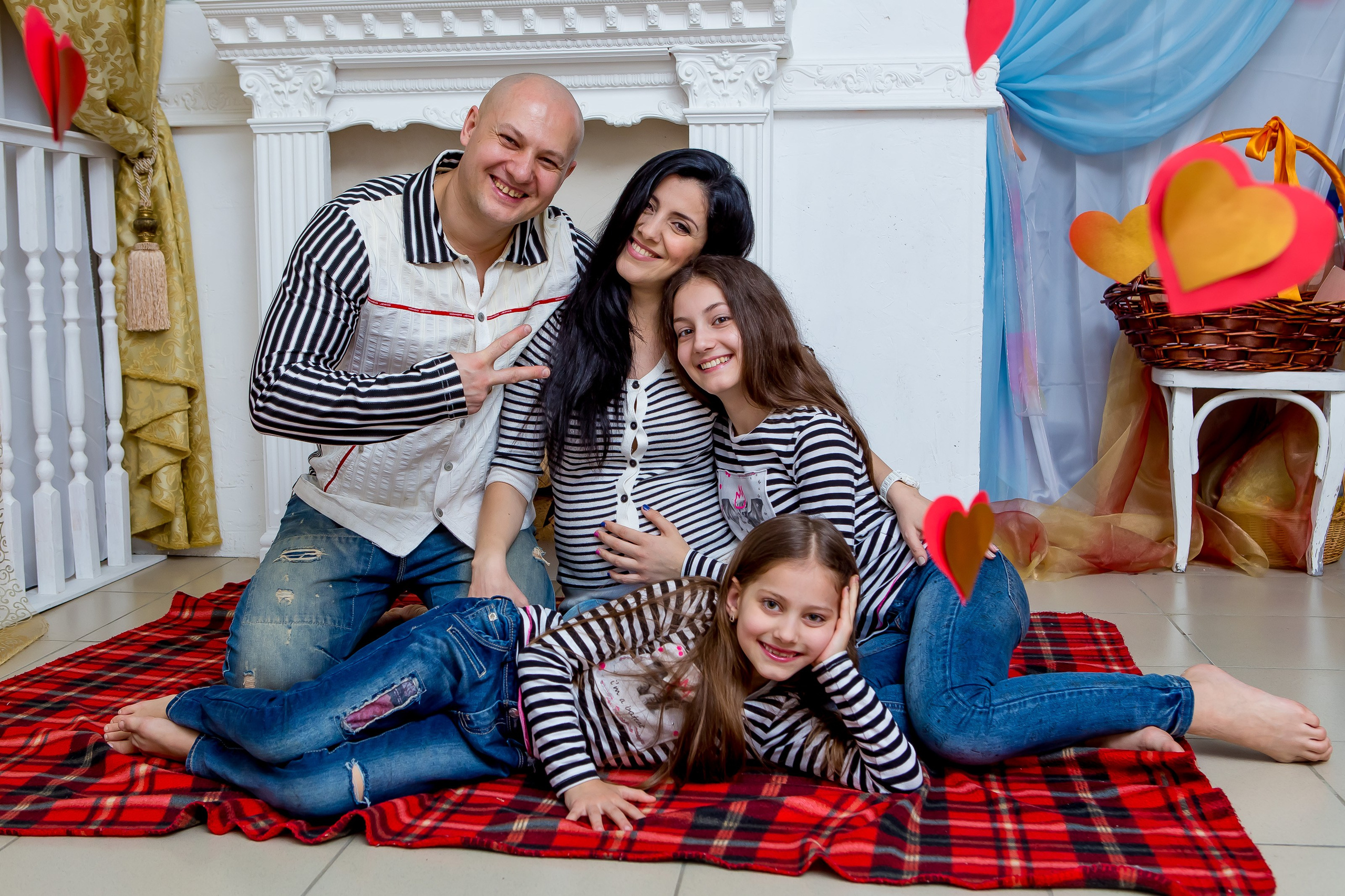 Family and children's photo shoots. Max Matvich and Victoria Basova are professionals in their field
