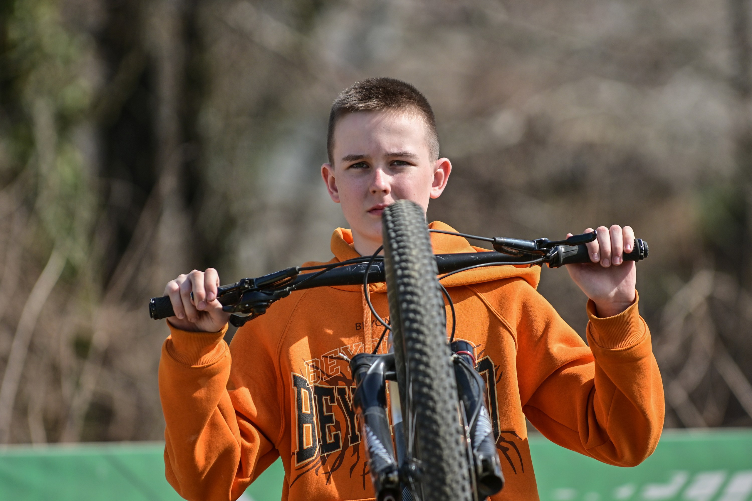 Маунтинбайк, кросс-кантри в Архипо-Осиповке 16 марта 2025. Спортивный фотограф, фотожурналист Павел Ларькин