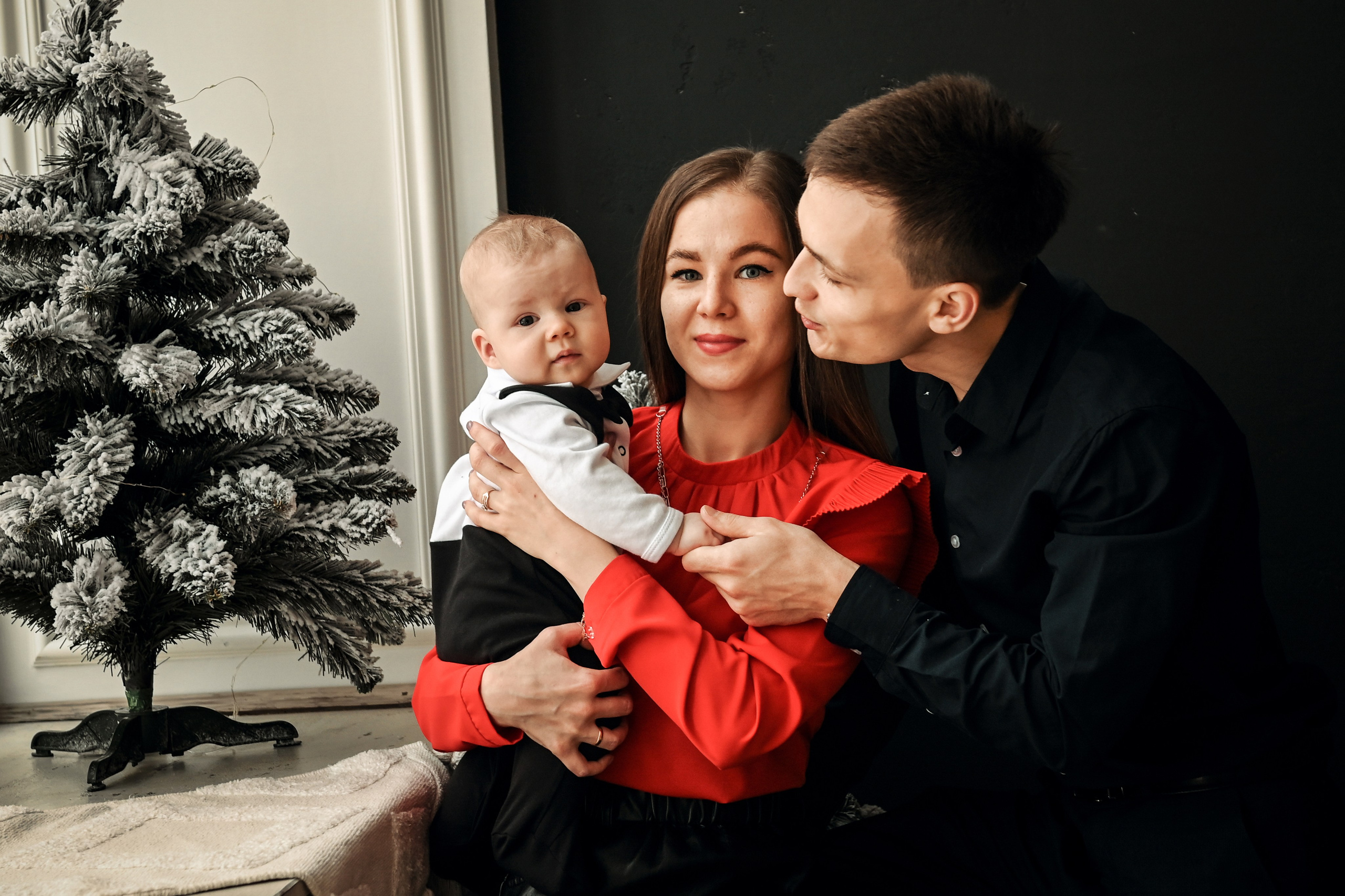 Новогодняя. Свадебный, семейный, детский, контент фотограф в Омске Максим Ильин