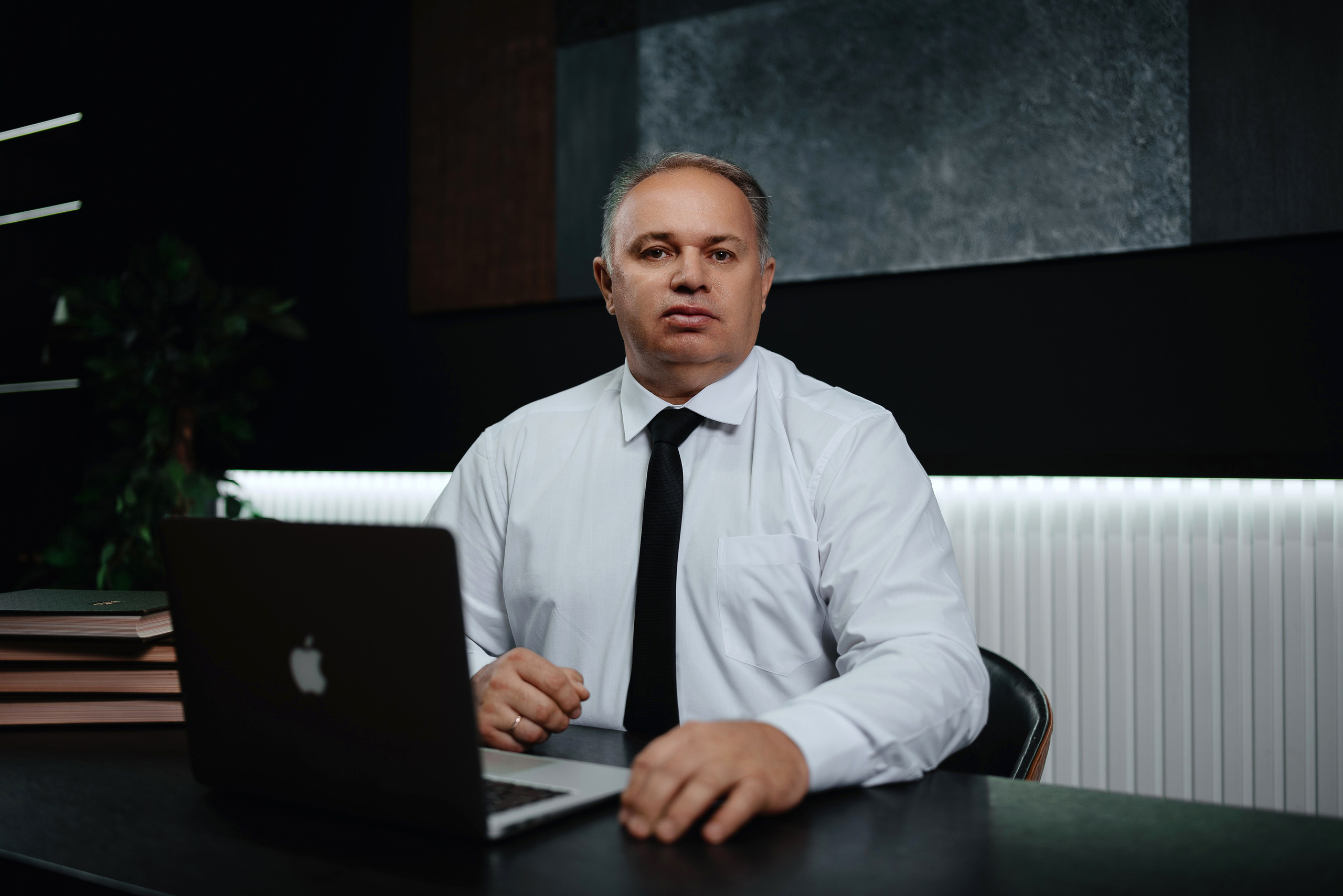 Виталий. Индивидуальный, парный и деловой фотограф в Минке Малаев Владислав