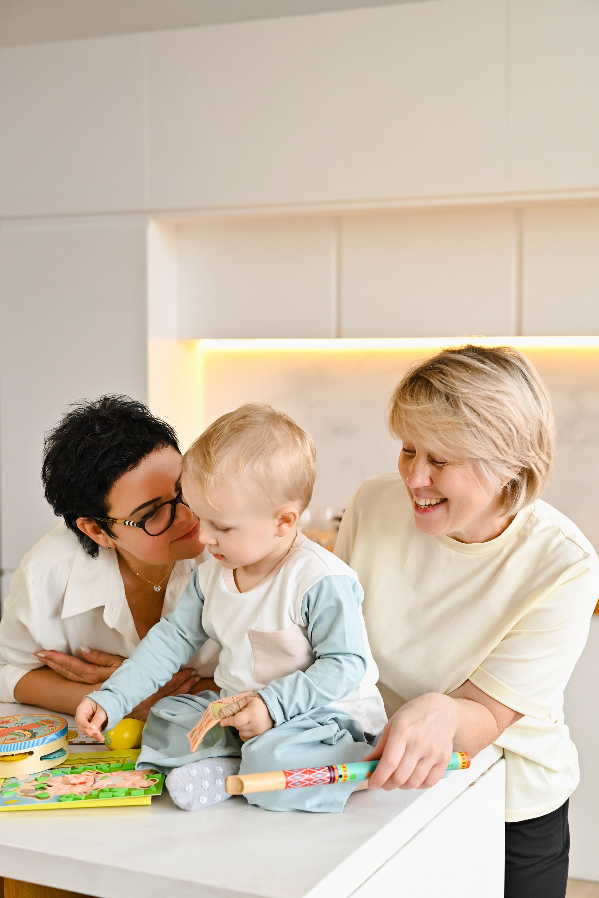 Лев. Компания и фотошкола по созданию контента в Москве