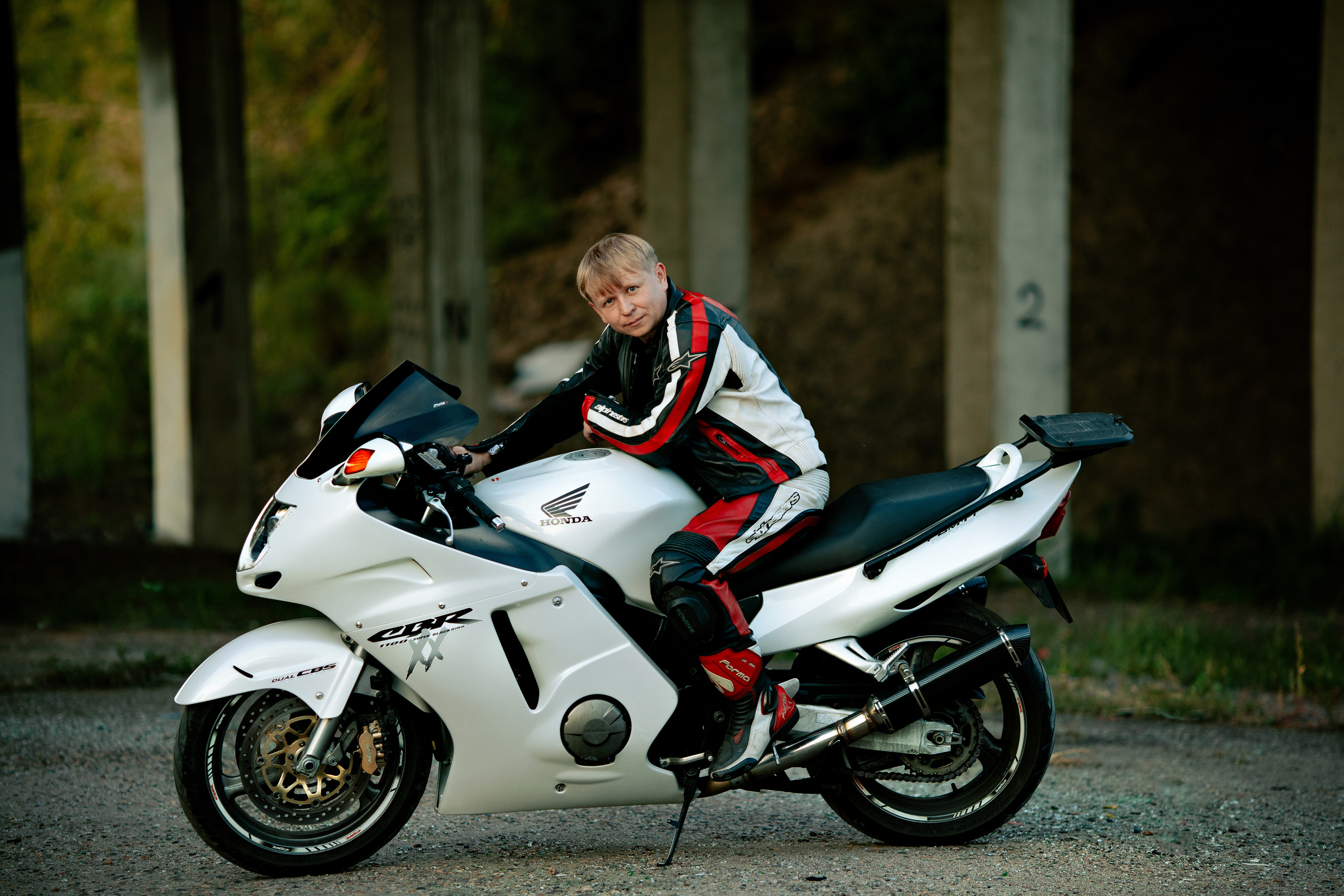 Фотосессия на мотоцикле. Организую и проведу любые фотосессии в солнечной Бурятии, в Улан-Удэ!