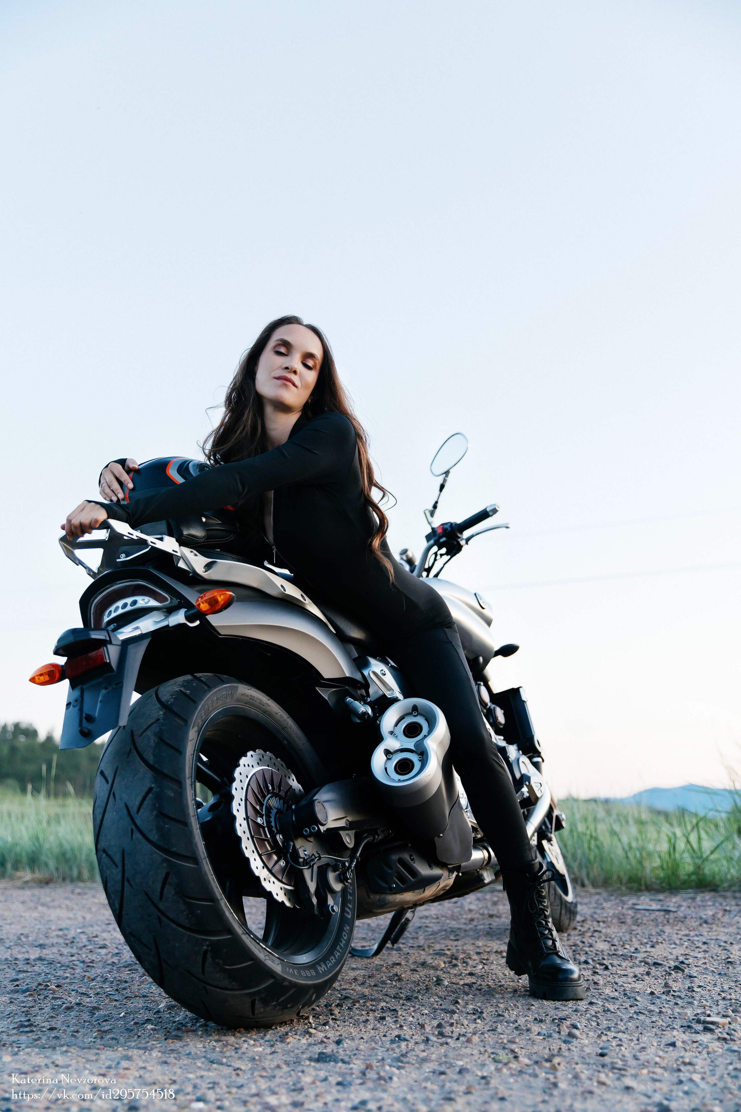Фотосессия на мотоцикле. Организую и проведу любые фотосессии в солнечной Бурятии, в Улан-Удэ!