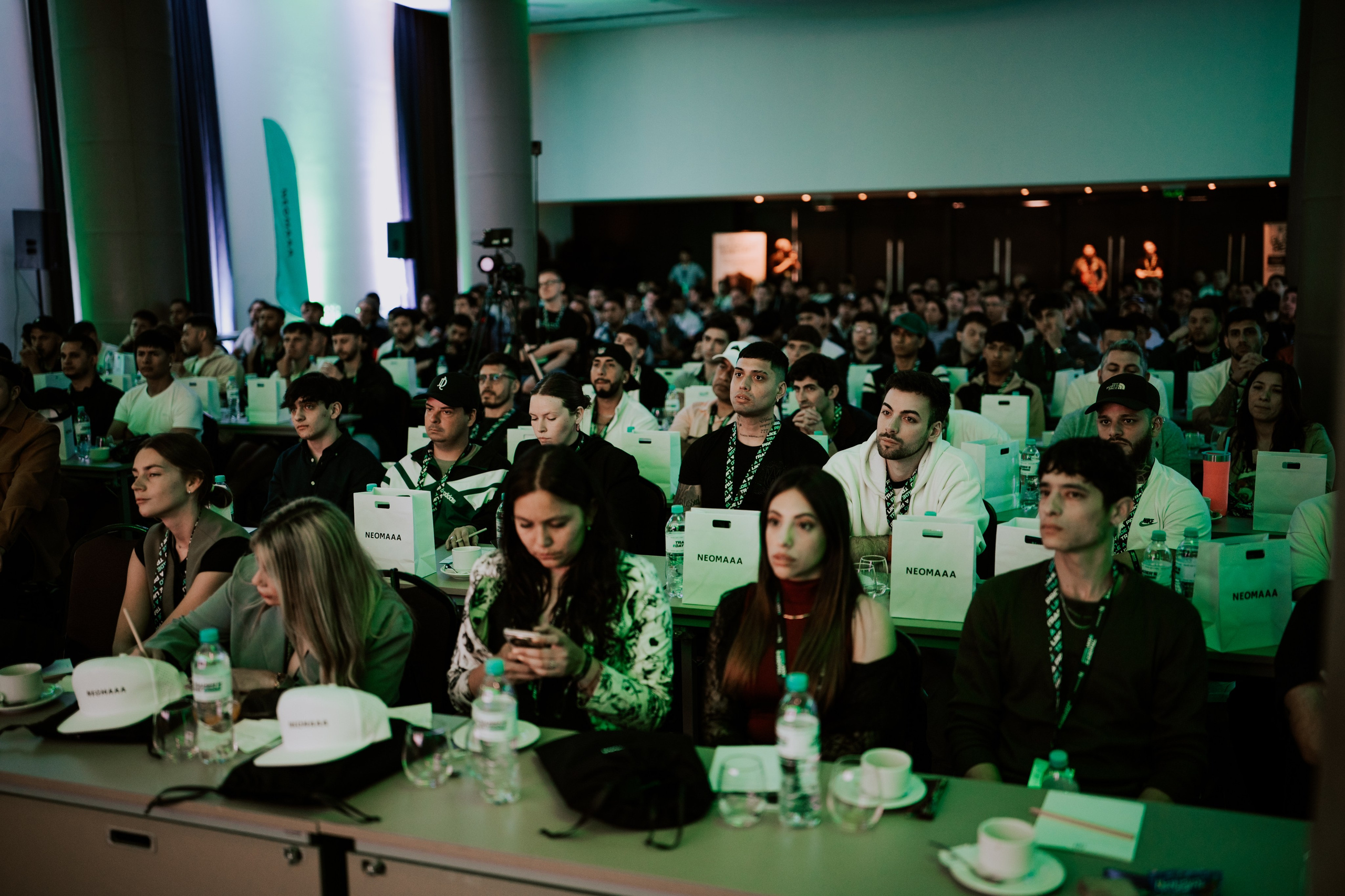 TRADERS DAY By NeomAAA Argentina. NeomAAA Funds Gallery