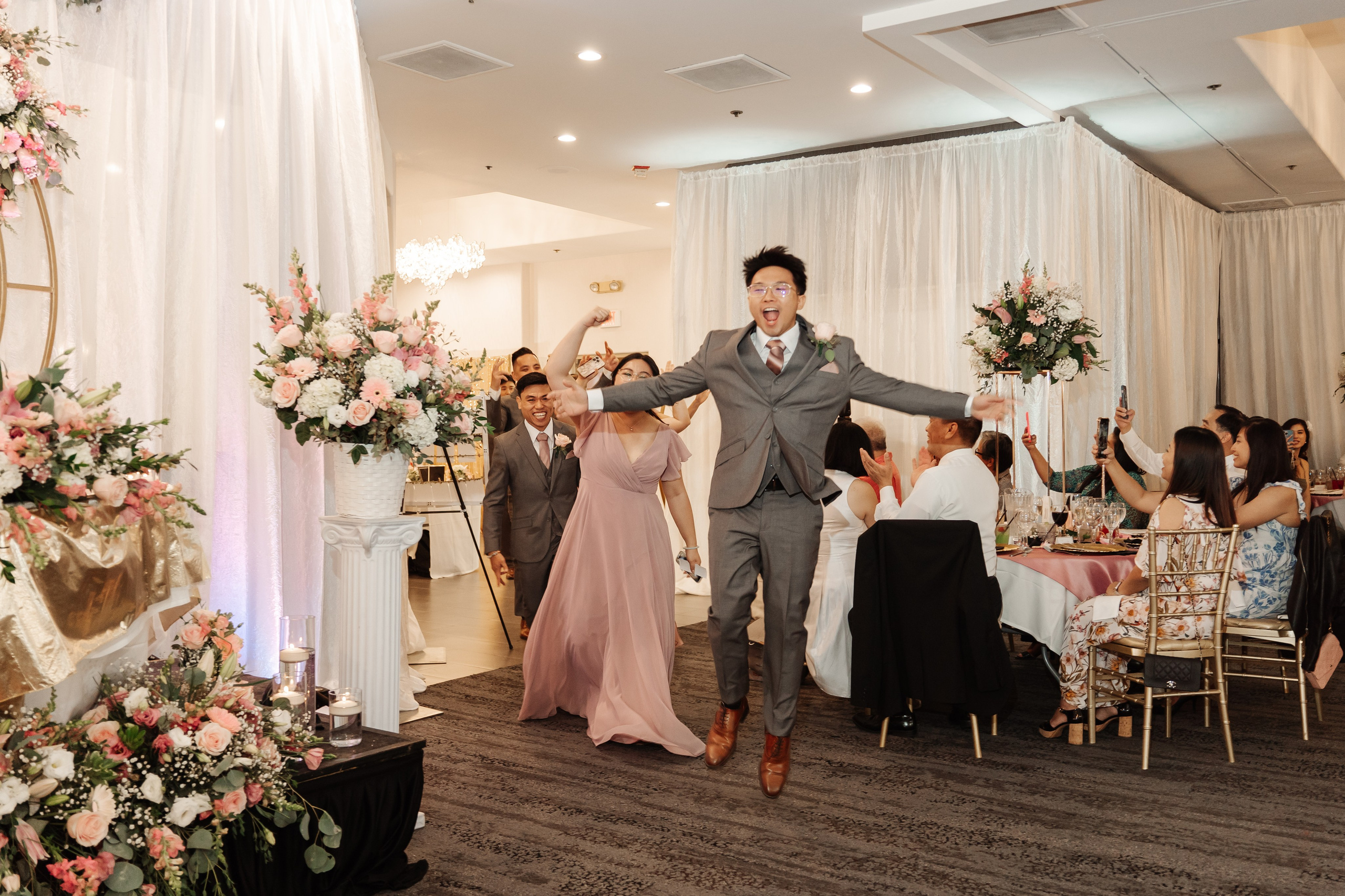 2025-08-16_AndreaChristopher. Ретушер Зенькевич Света