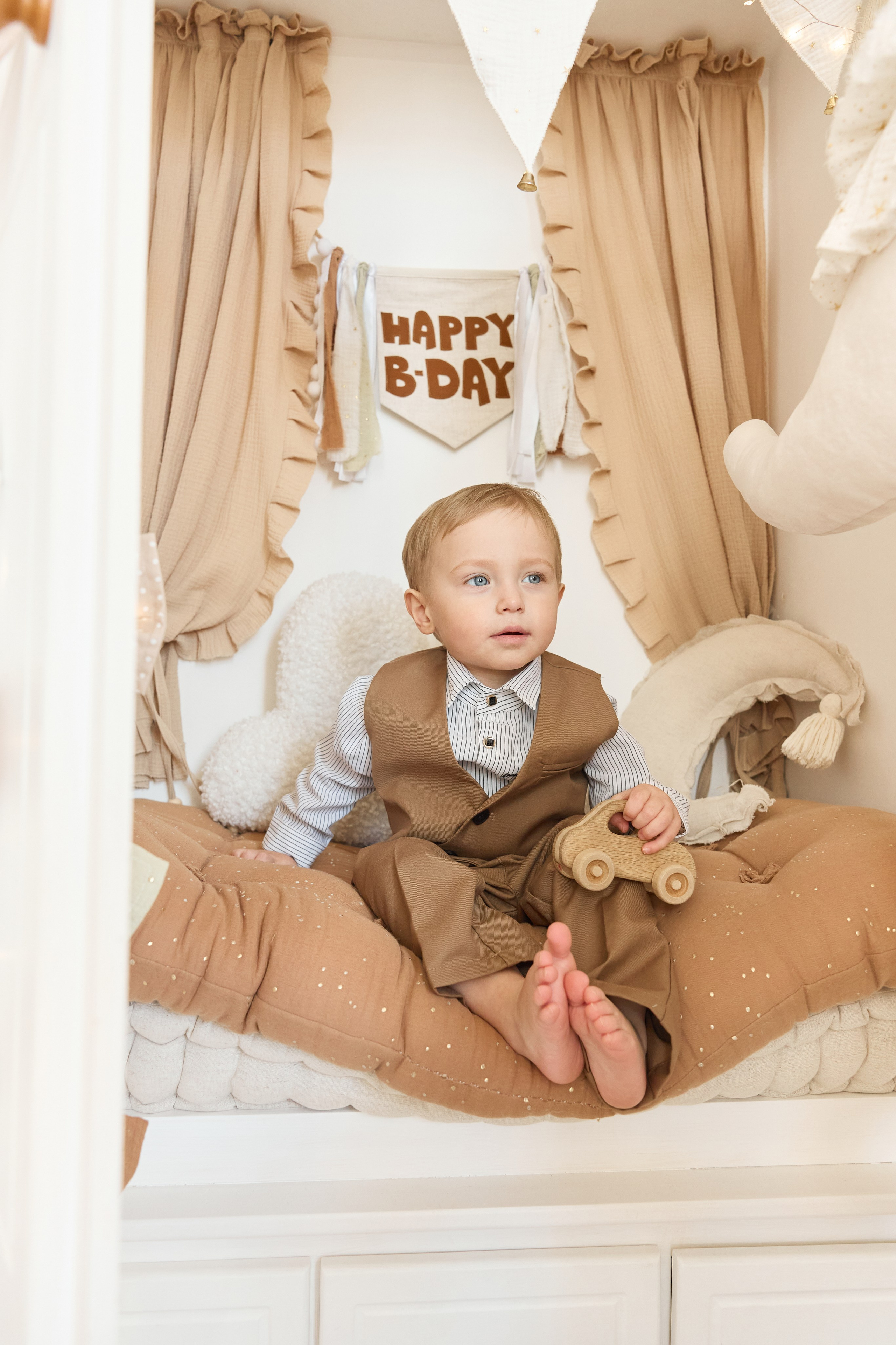 Руслан 2 годика. Kharchenkotatianaweddingphoto