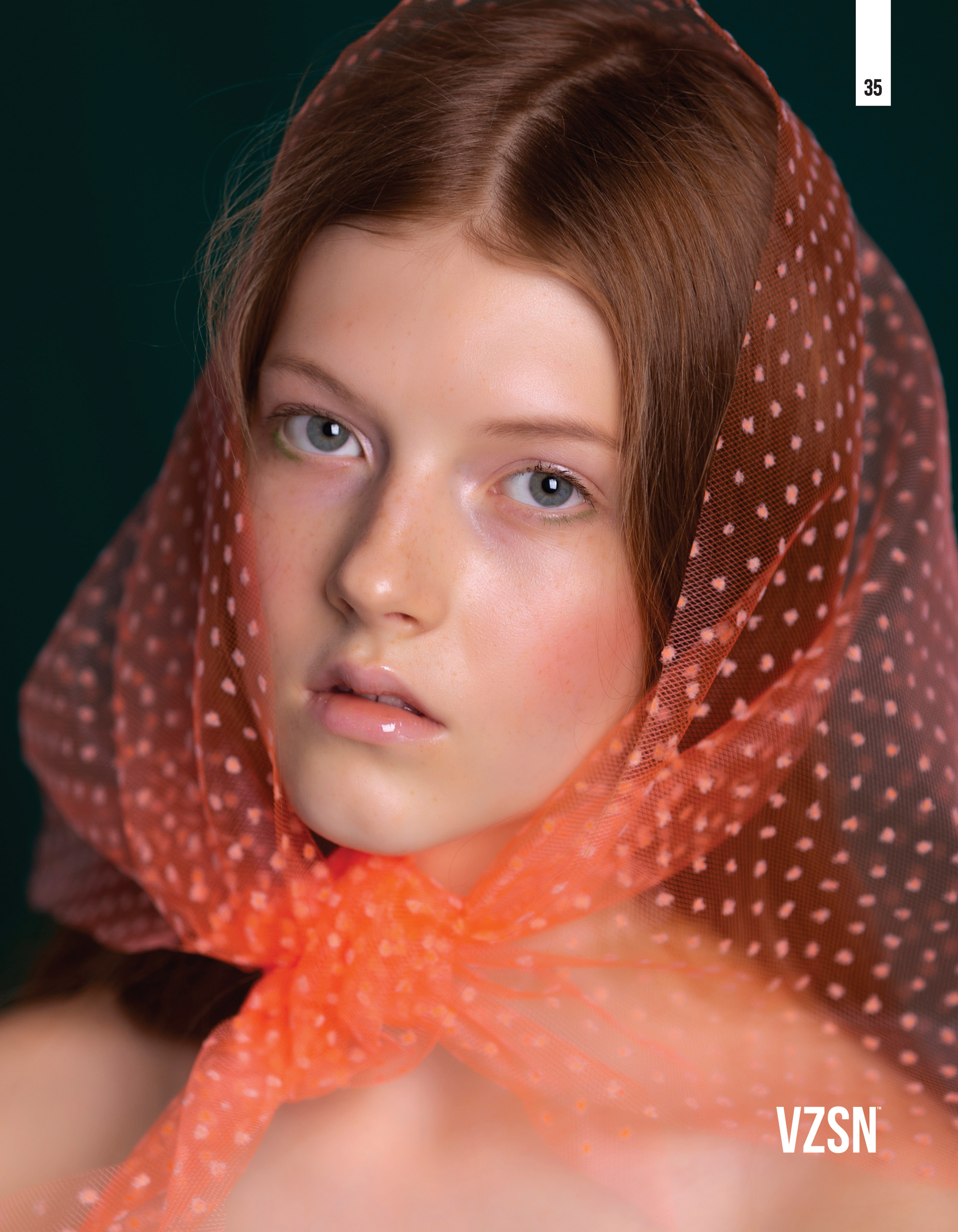 Журнал «VZSN magazine» май 2021. Beauty и Fashion фотограф в Сочи и в Москве Алена Фролова