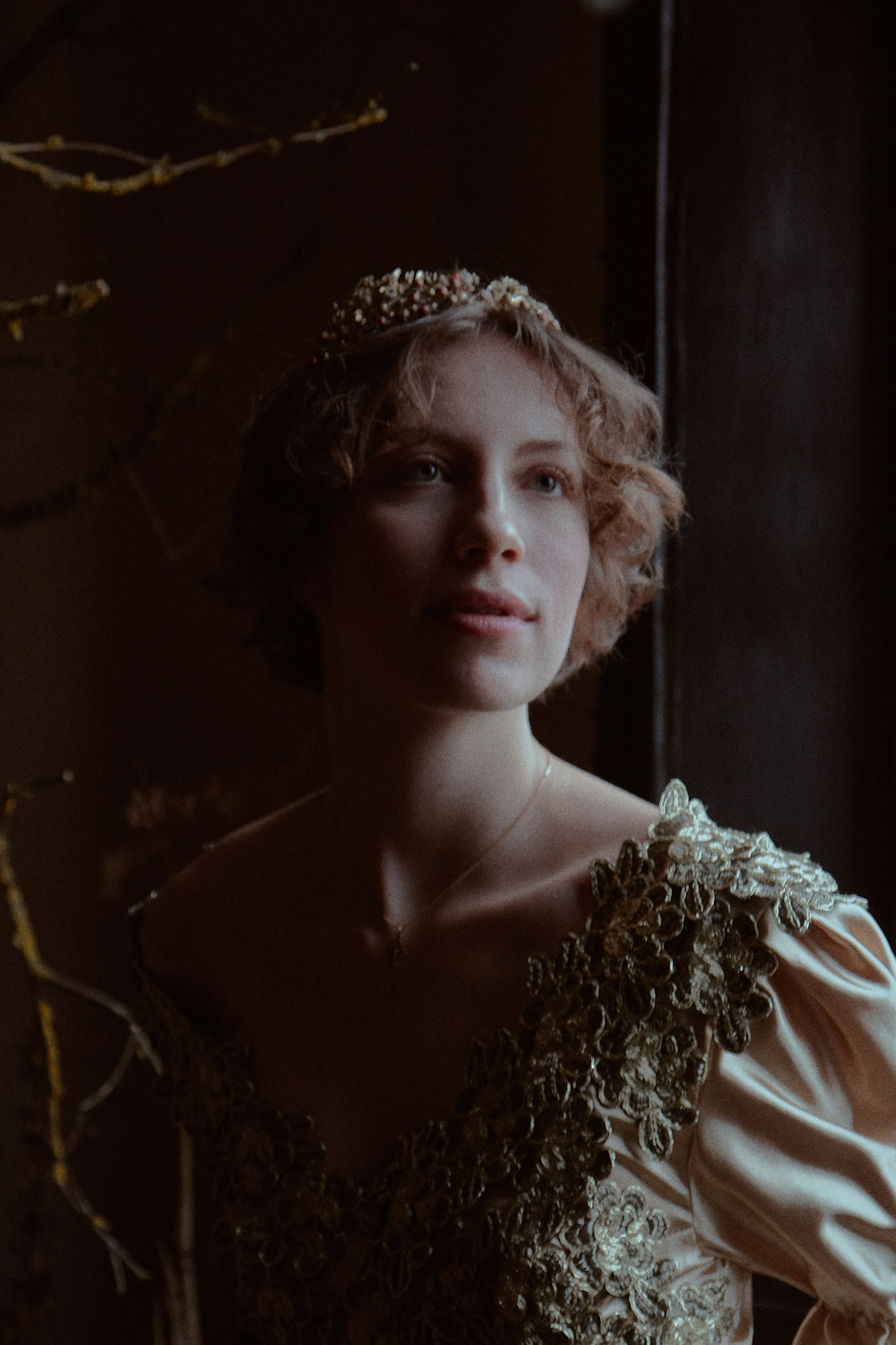 Сила. Фотограф лавстори Москва/МО Приятелева Ангелина