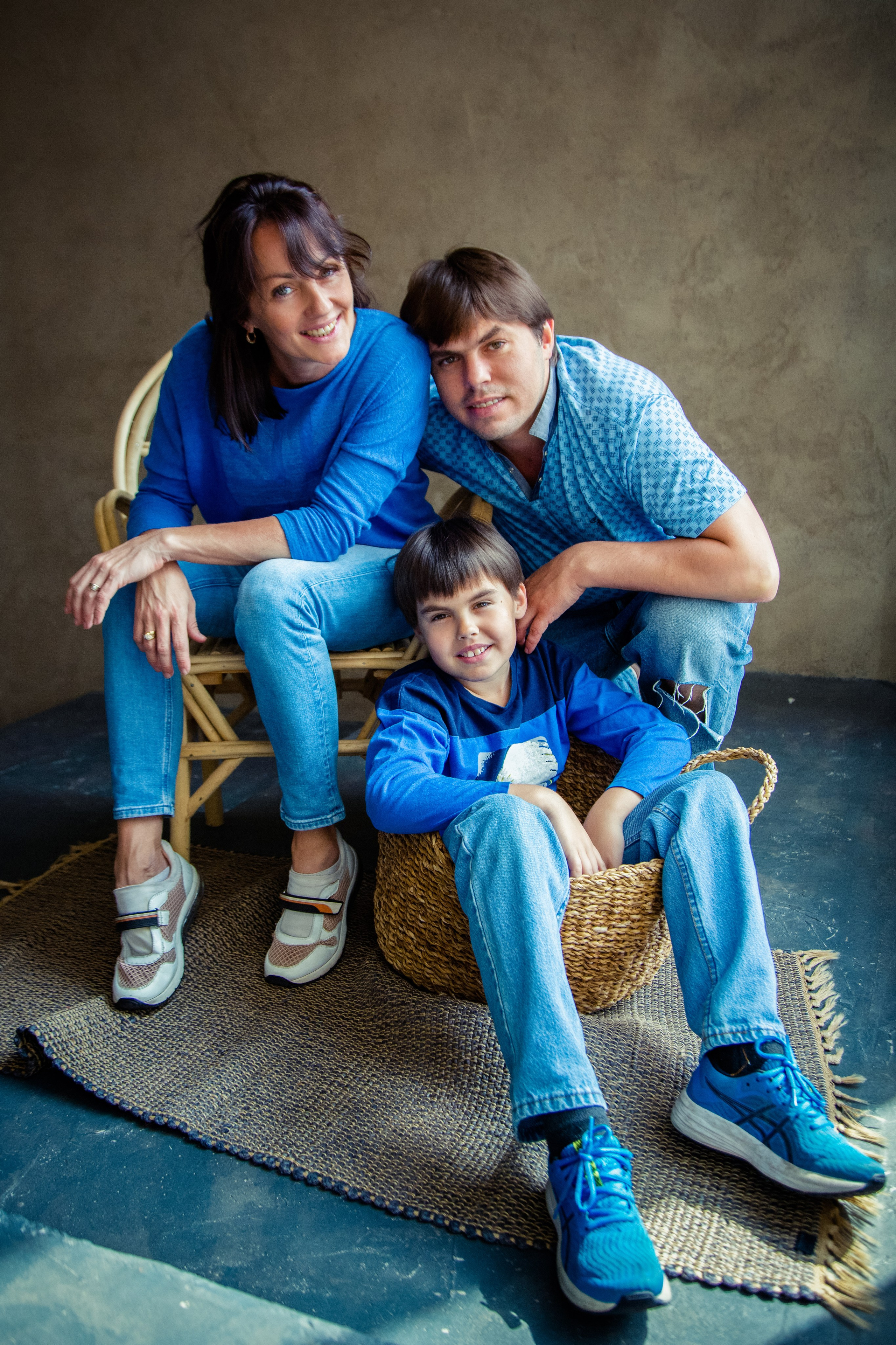 Семейная студийная фотосессия. Свадебный и семейный фотограф в Москве и Подмосковье Лариса Козлова