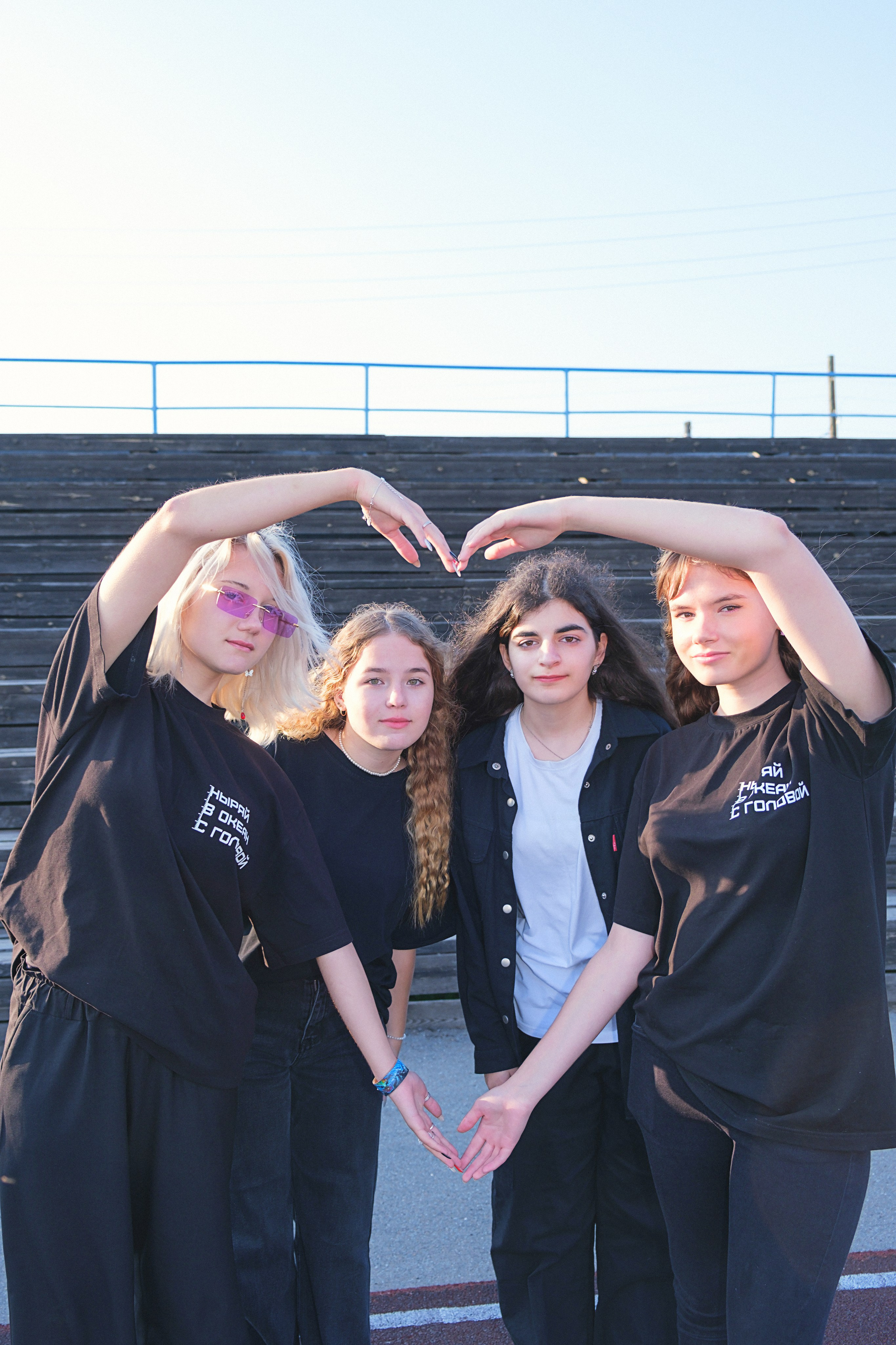 Выпускной альбом 2024. Фотограф и видеограф в Омск/Москва Сащенко Лера