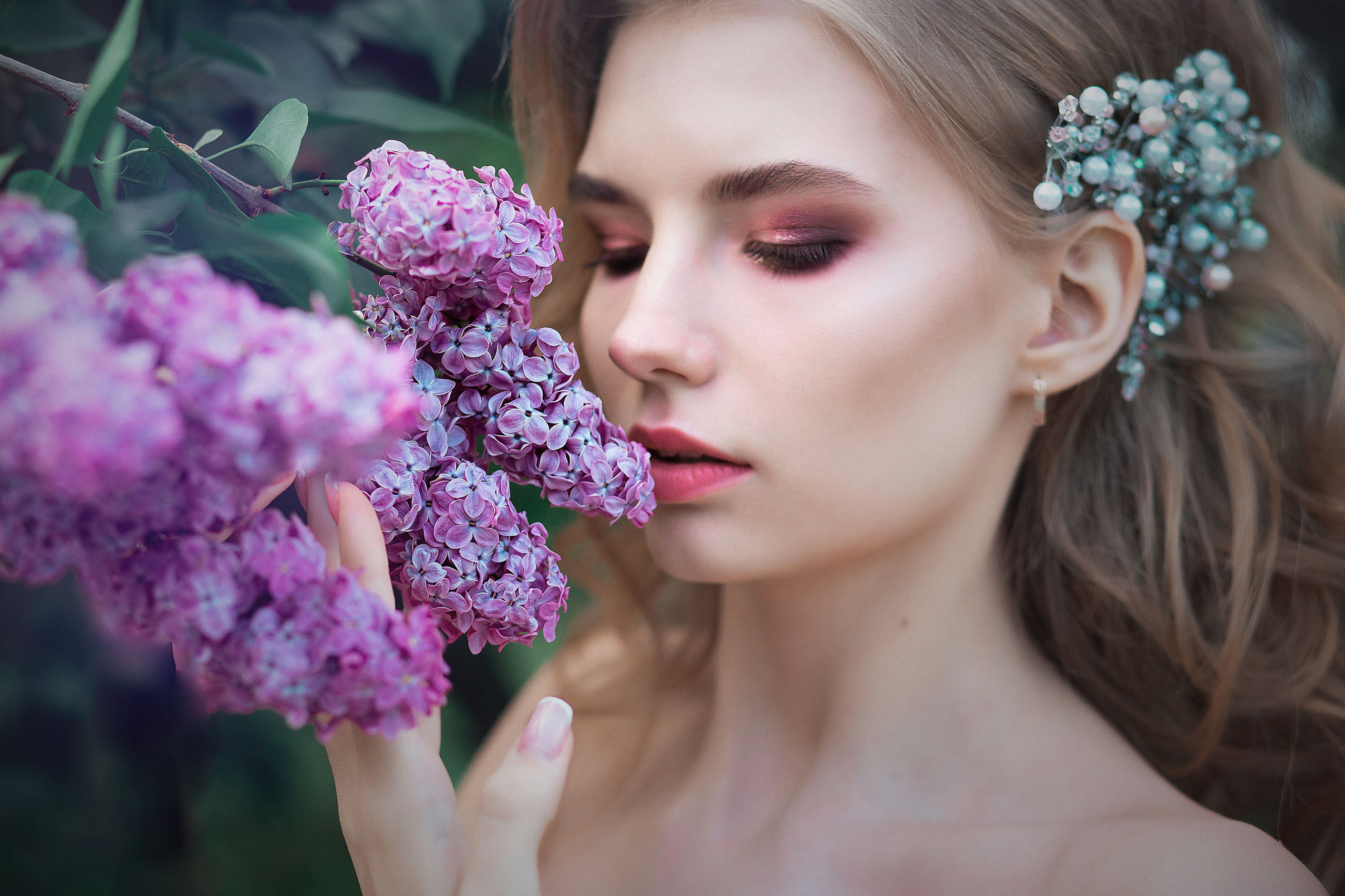 красивый макияж с сиренью