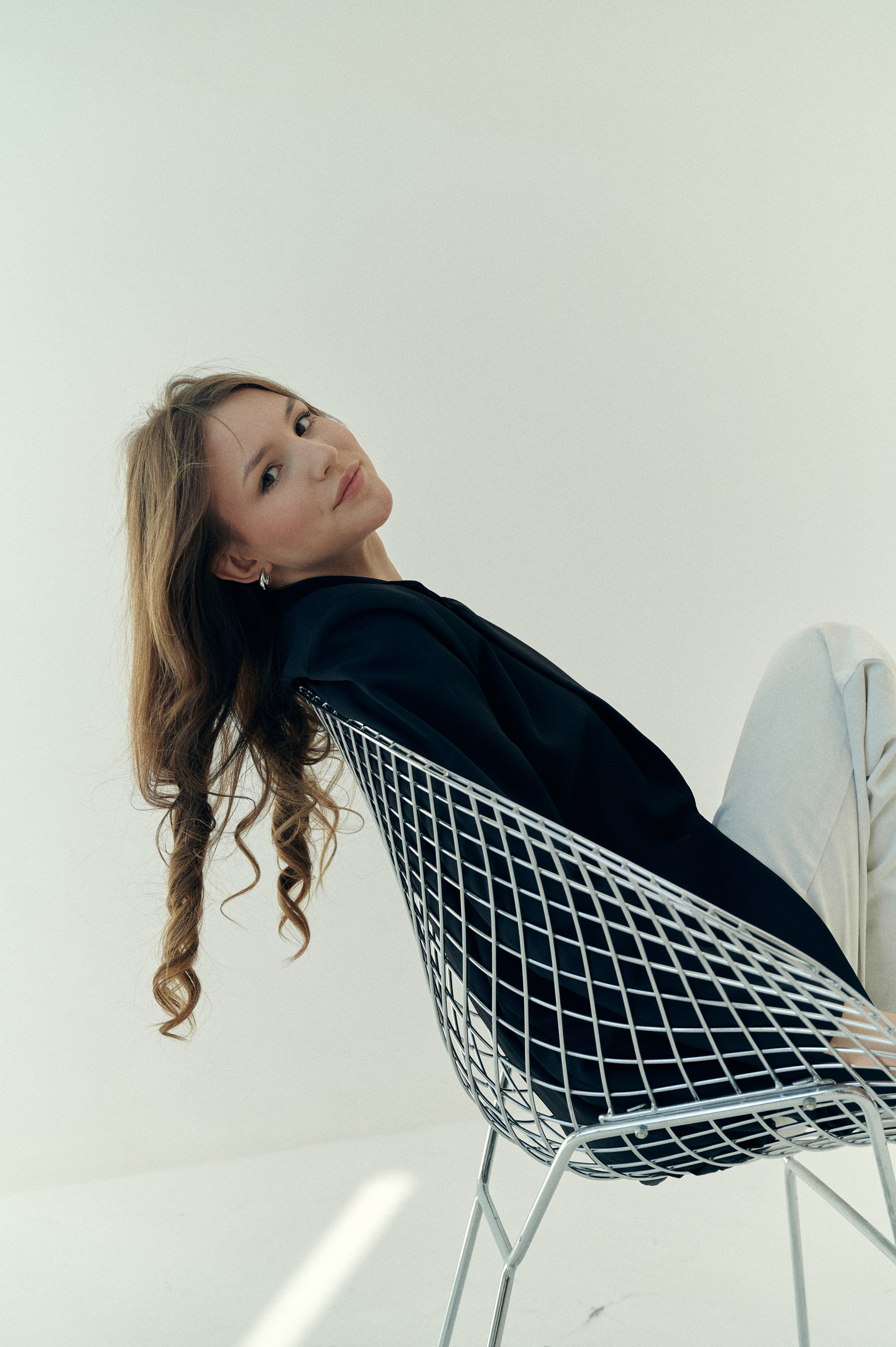 Примеры фото для выпускных альбомов в Новосибирске в 2026 году. Выпускные альбомы под ключ в Новосибирске