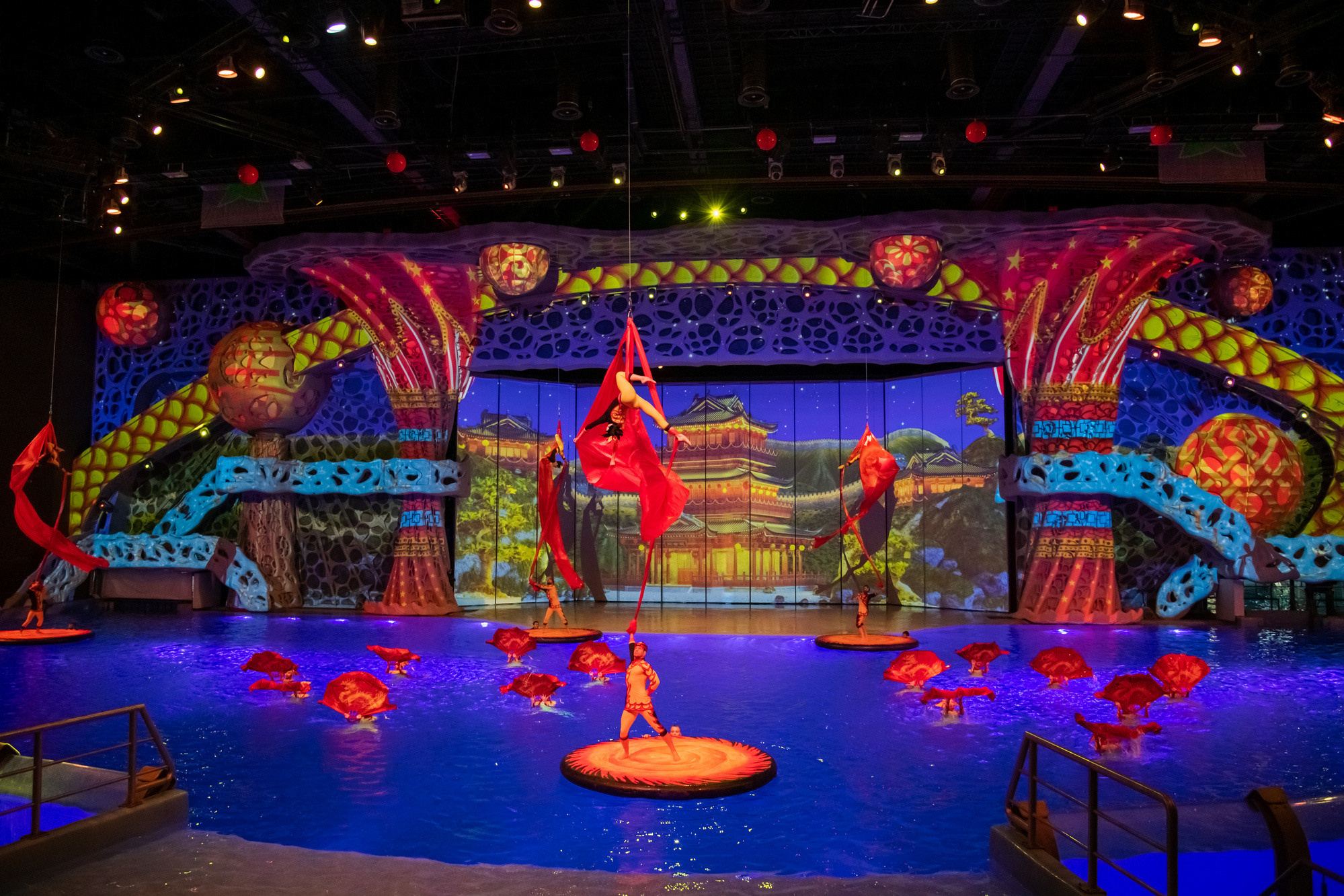 МОСКВАРИУМ. Свадебный фотограф Москва