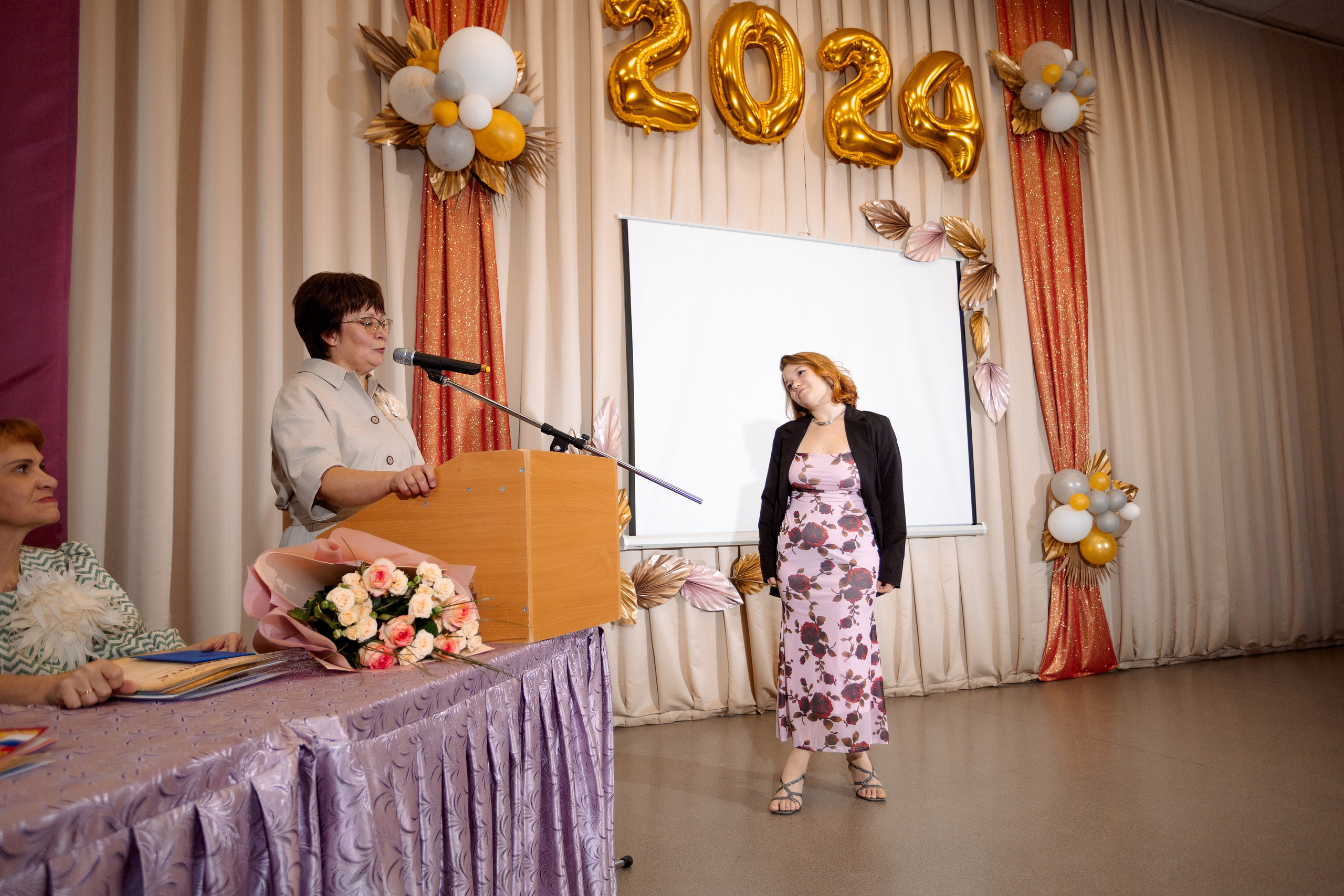 ВРУЧЕНИЕ АТТЕСТАТОВ: Пример. Все фото. Профессиональный фотограф в Ижевске Леша Петров