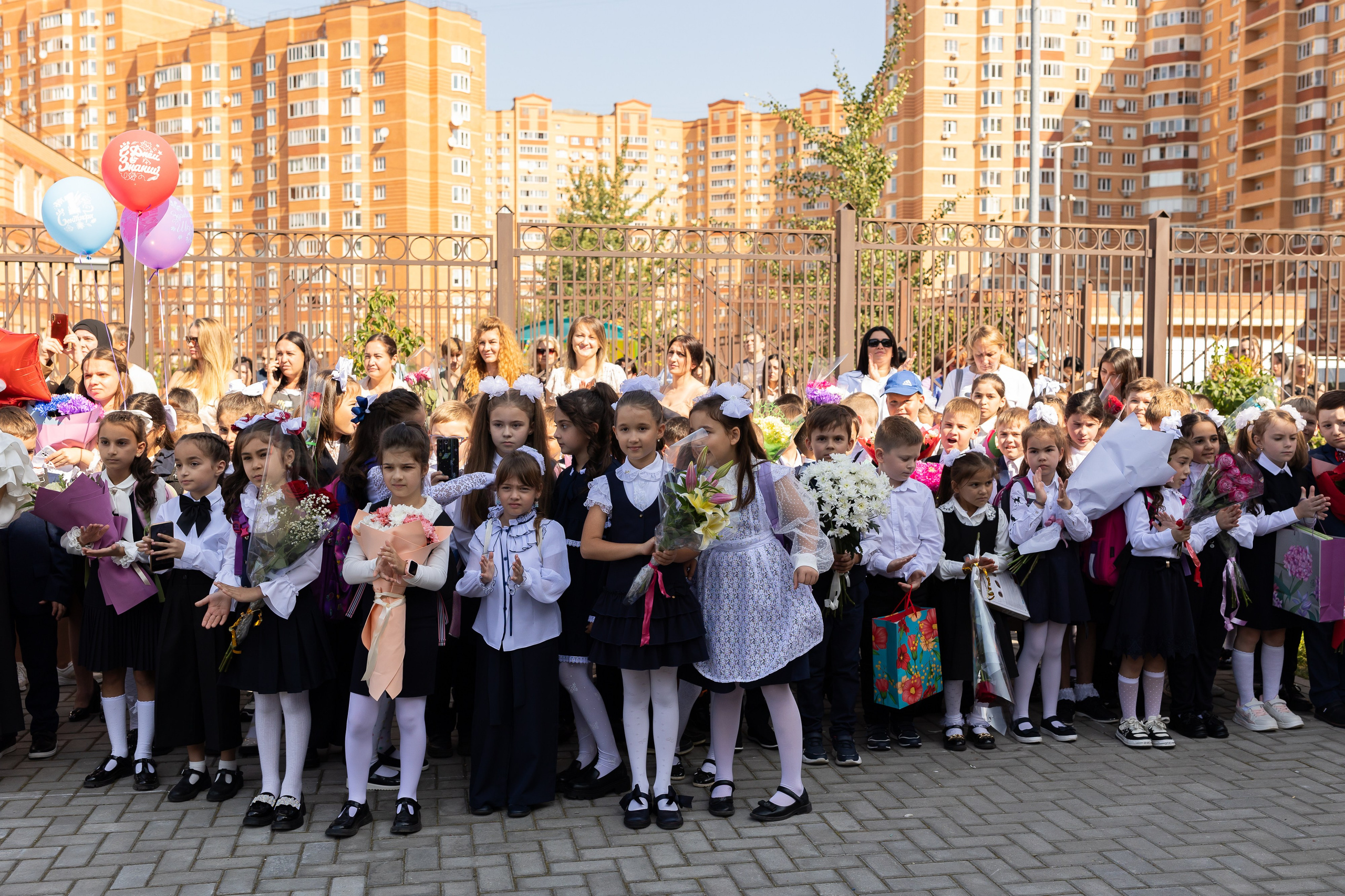 Линейка 1 сентября. Профессиональный Фотограф в Москве Андрей Славнов