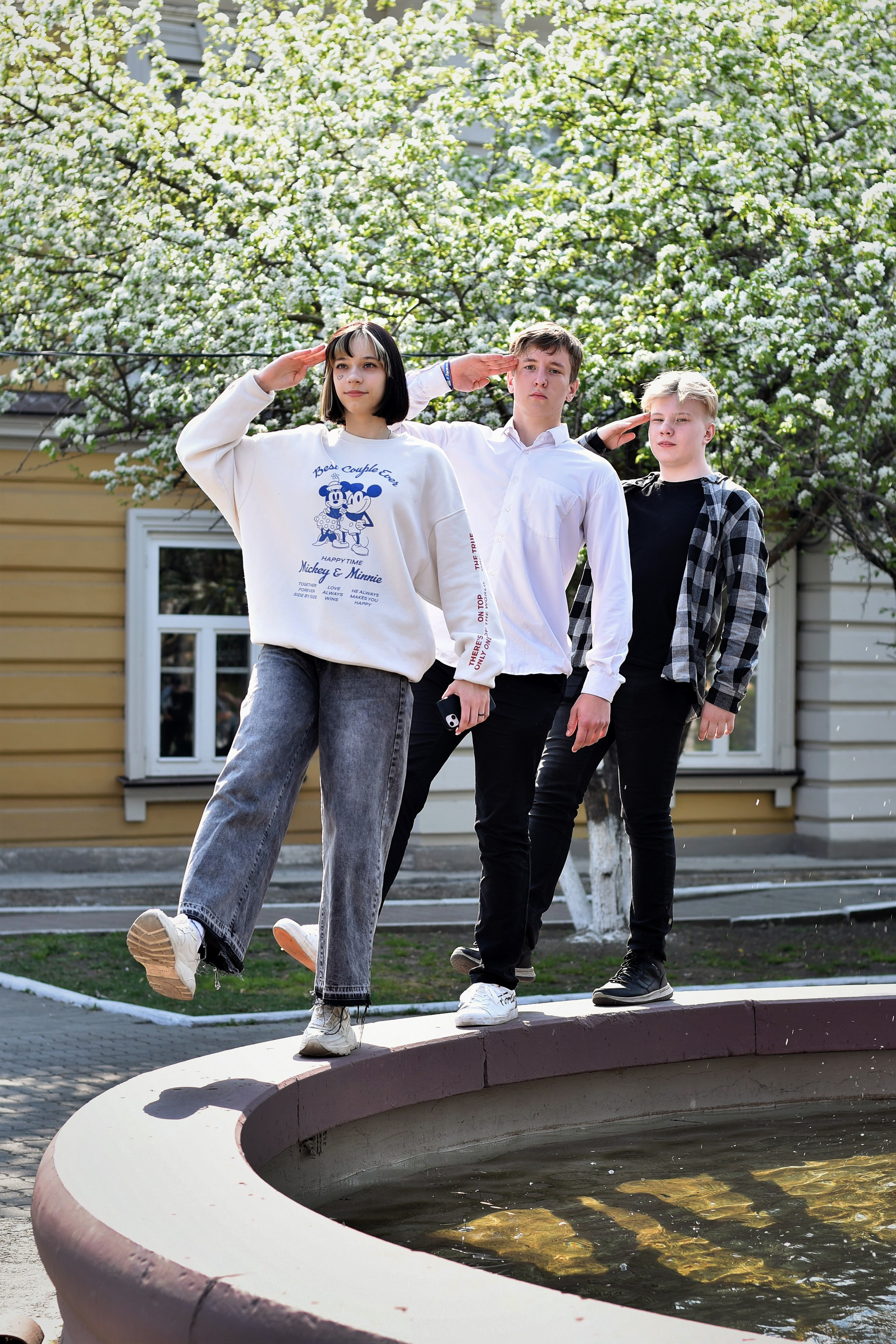 ФОТОСЕССИЯ В ПАРКЕ весна. Школьный фотограф ЛАРИСА МАТВЕЕНКО