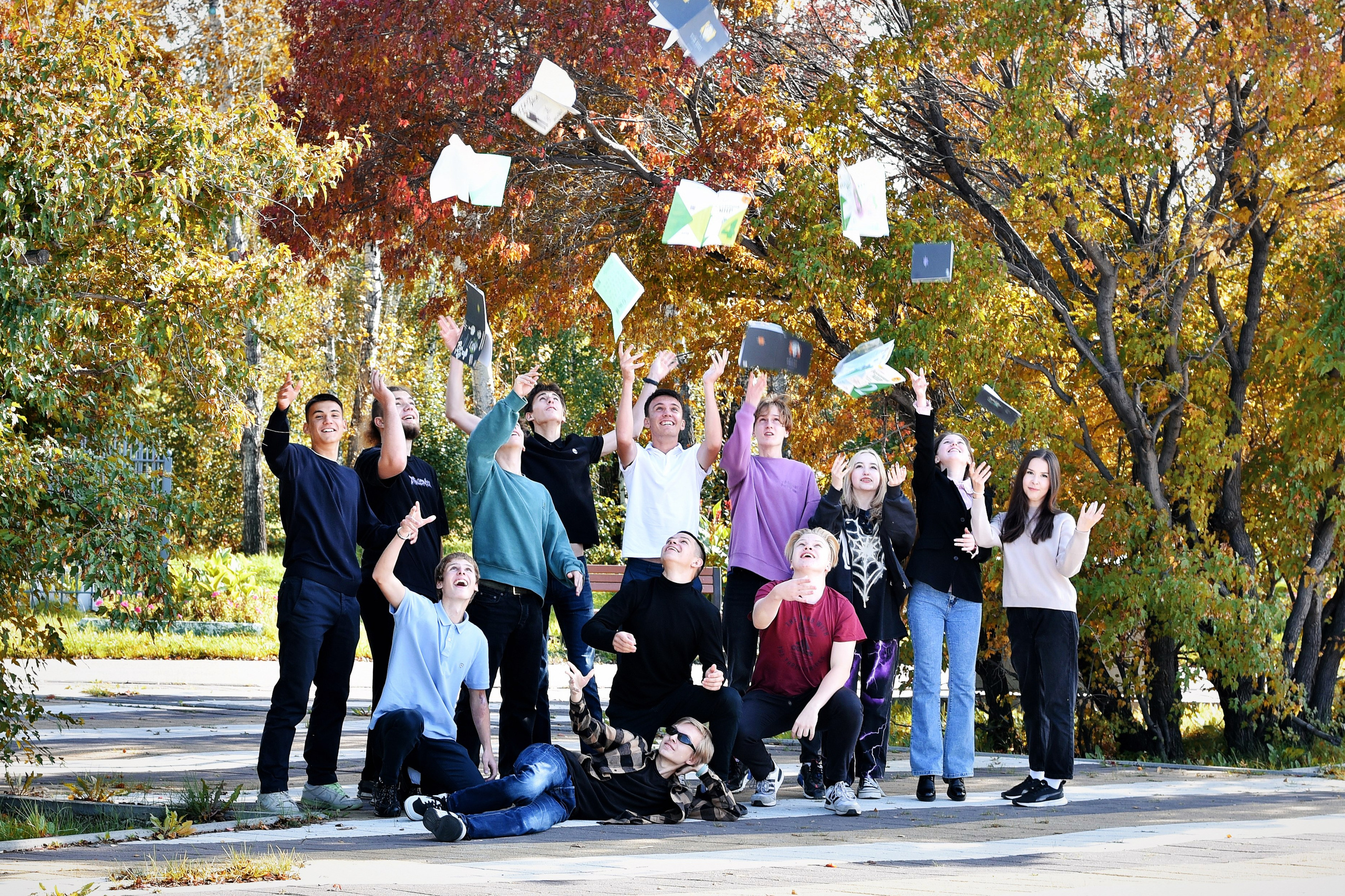 ФОТОСЕССИЯ В ПАРКЕ осень. Школьный фотограф ЛАРИСА МАТВЕЕНКО