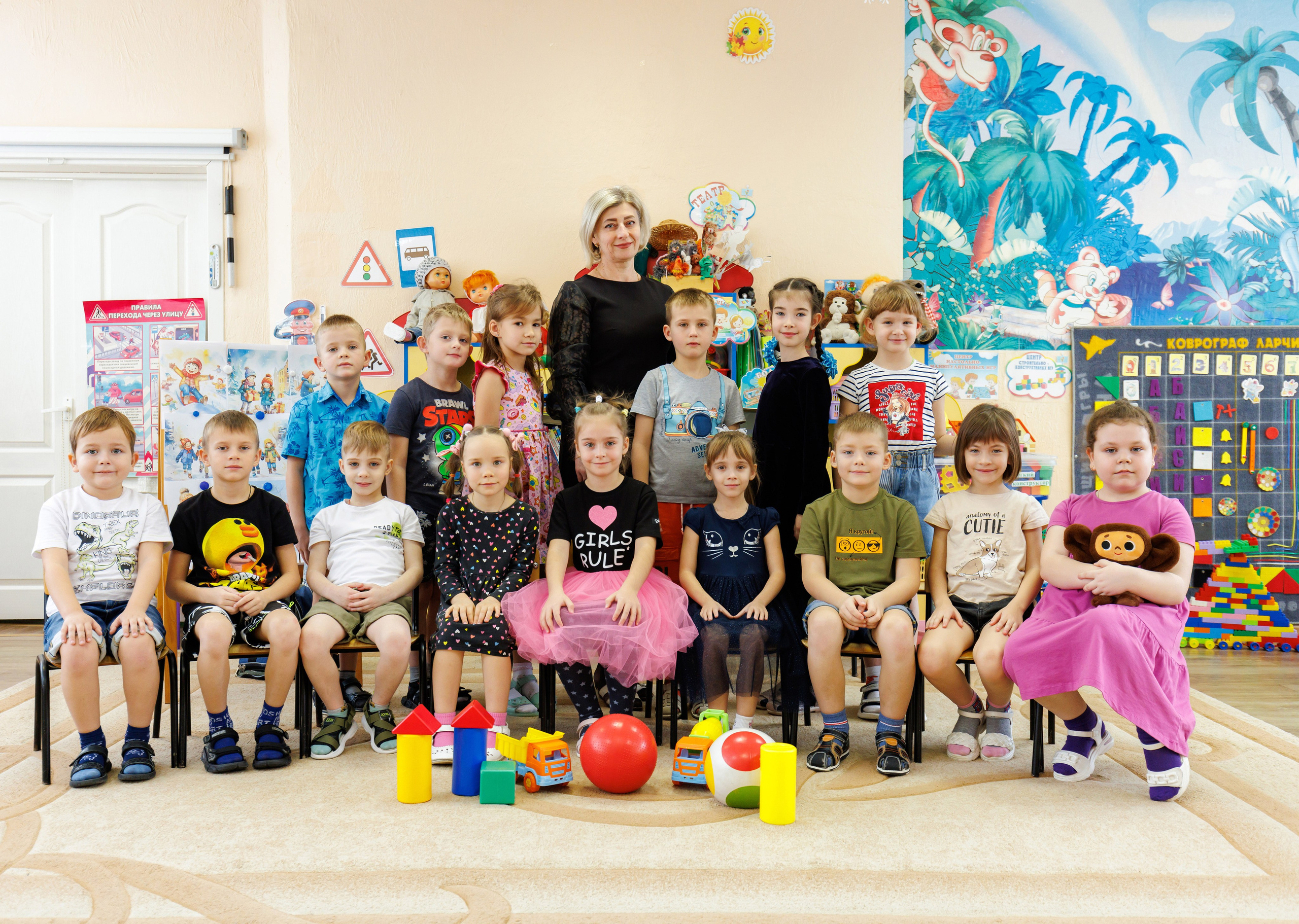 Выпускной альбом для детского сада. Школьные альбомы в Грязях