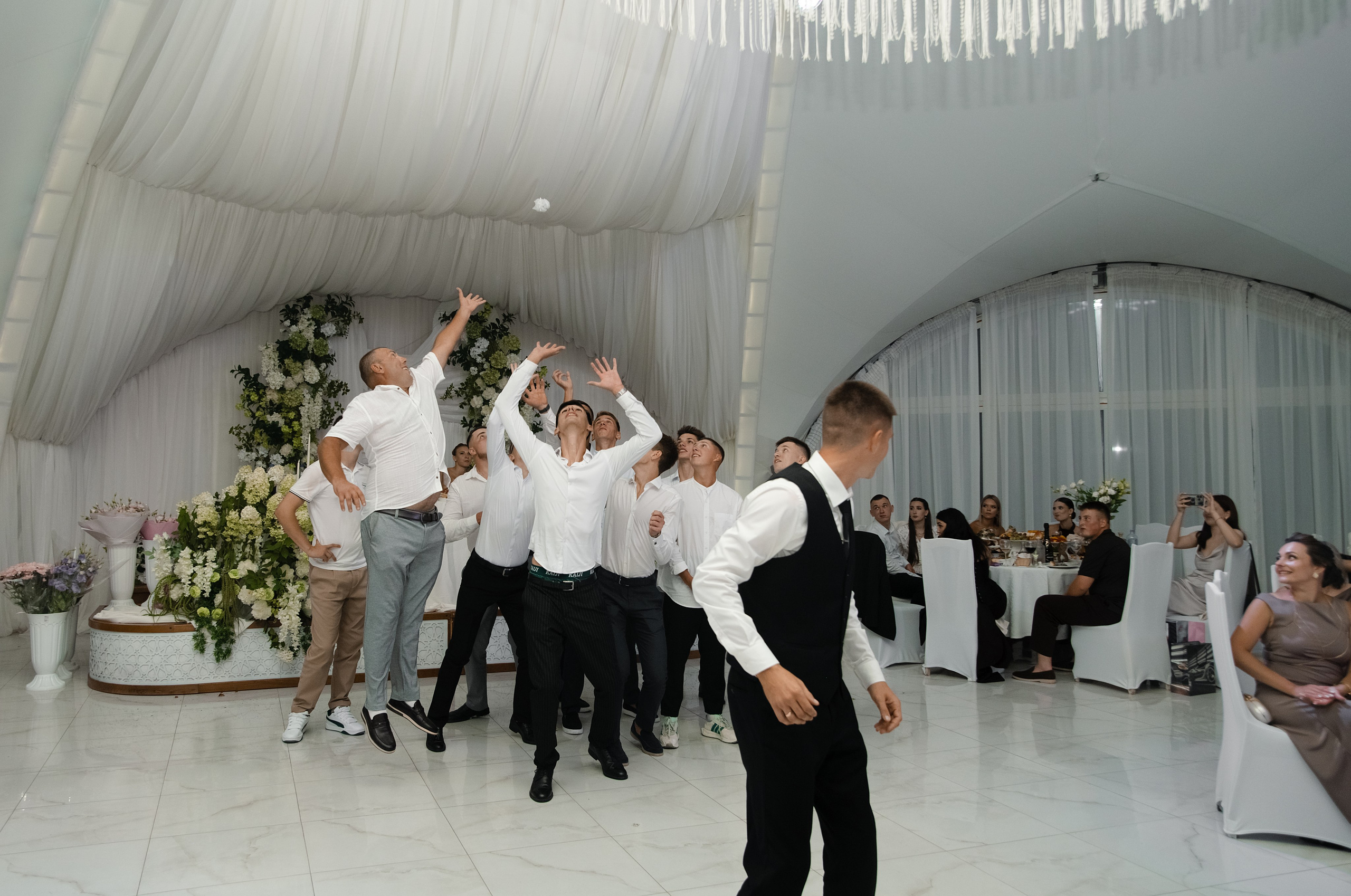 Елена & Даниил. Свадебный фотограф в Симферополе и Крыму