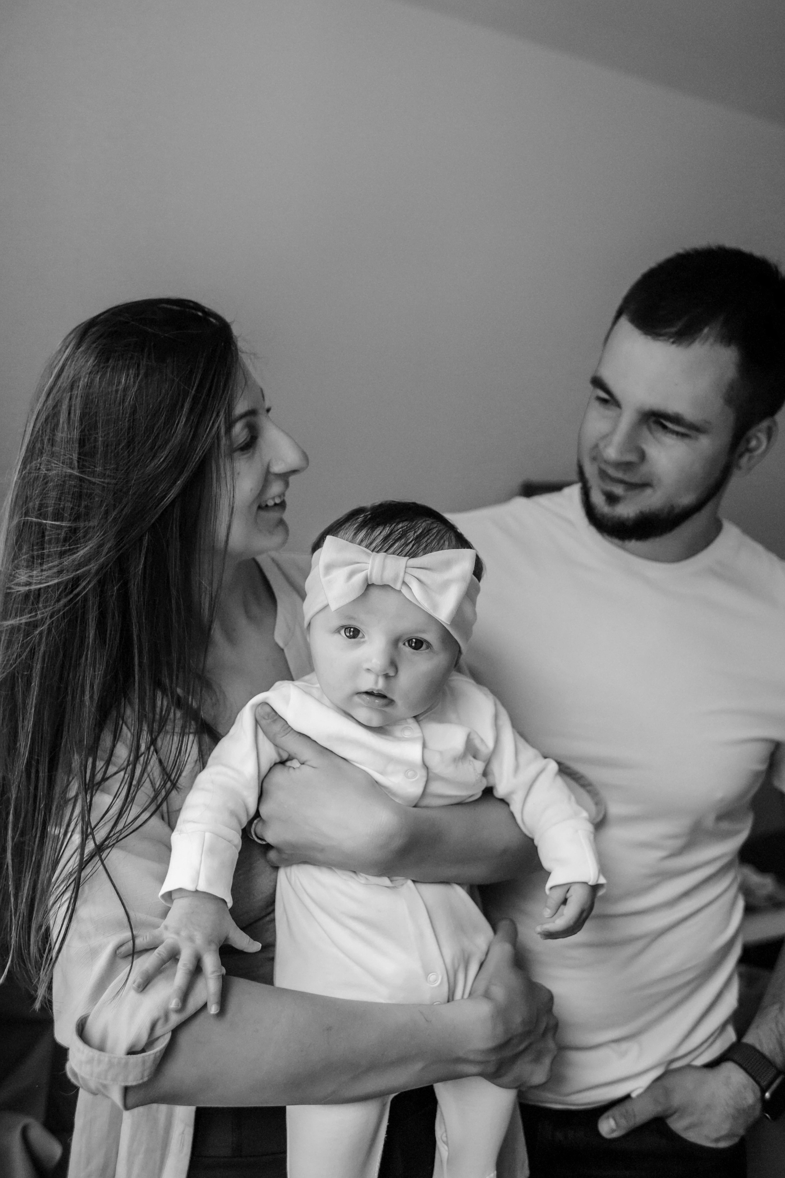 Ирина, Марат и Диана. Главная